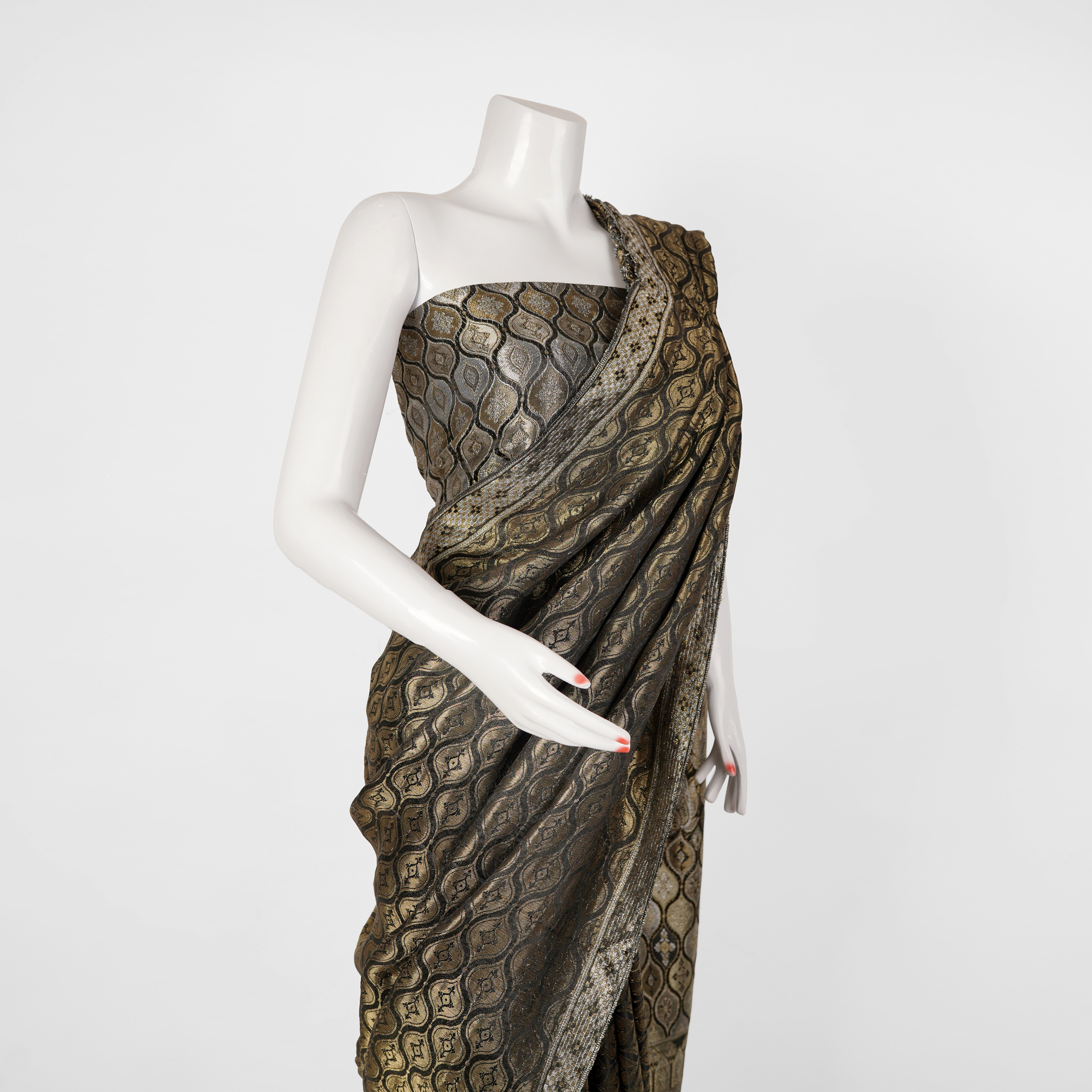 'Mahtaab' Mughal Motifs Saree