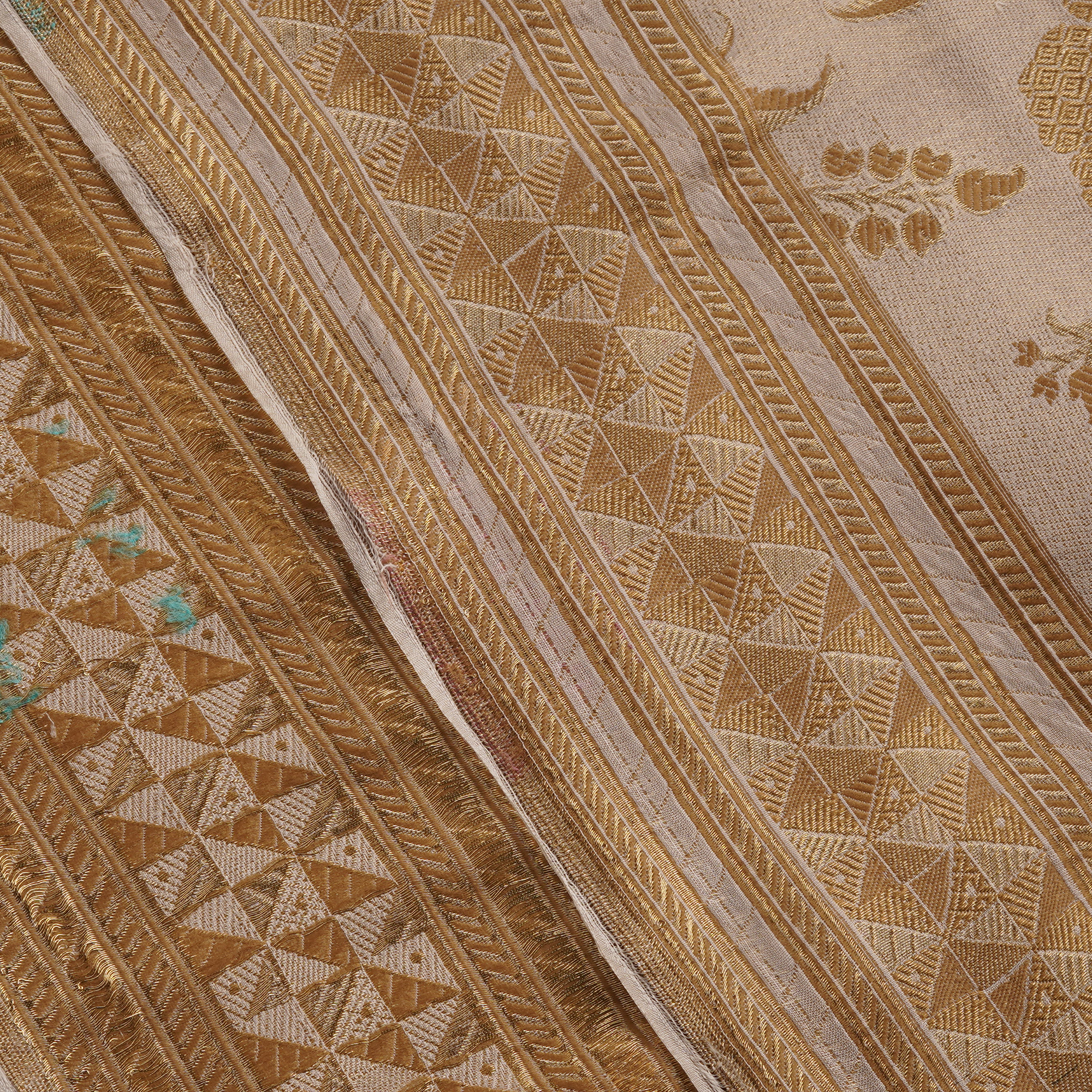 Noor – Pure Masoori (Multi Floral)