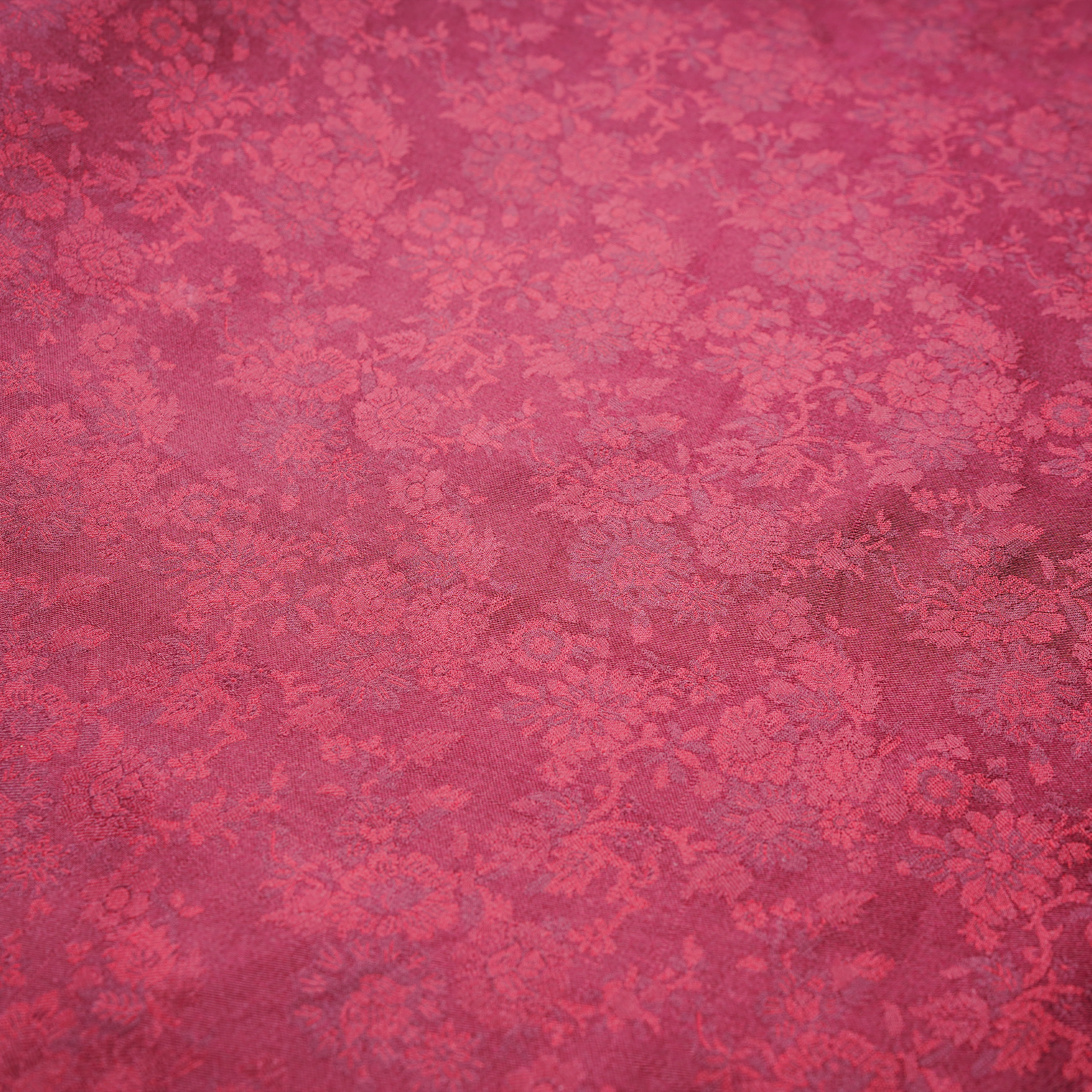 Nazm-e-Jaam – Yarn Dyed Self Jamawar Katan