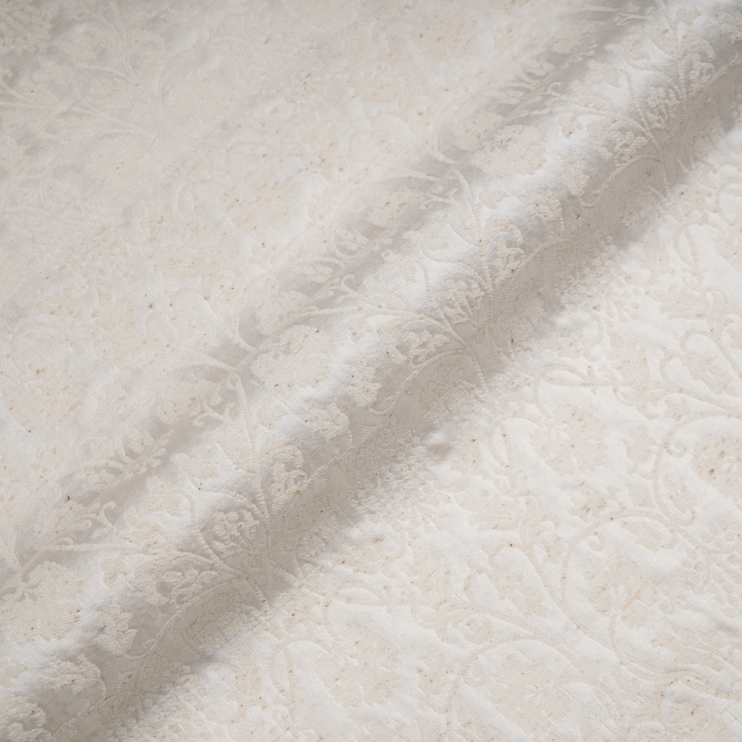 Nafasat – Dyable Jamawar Karandi Fabric