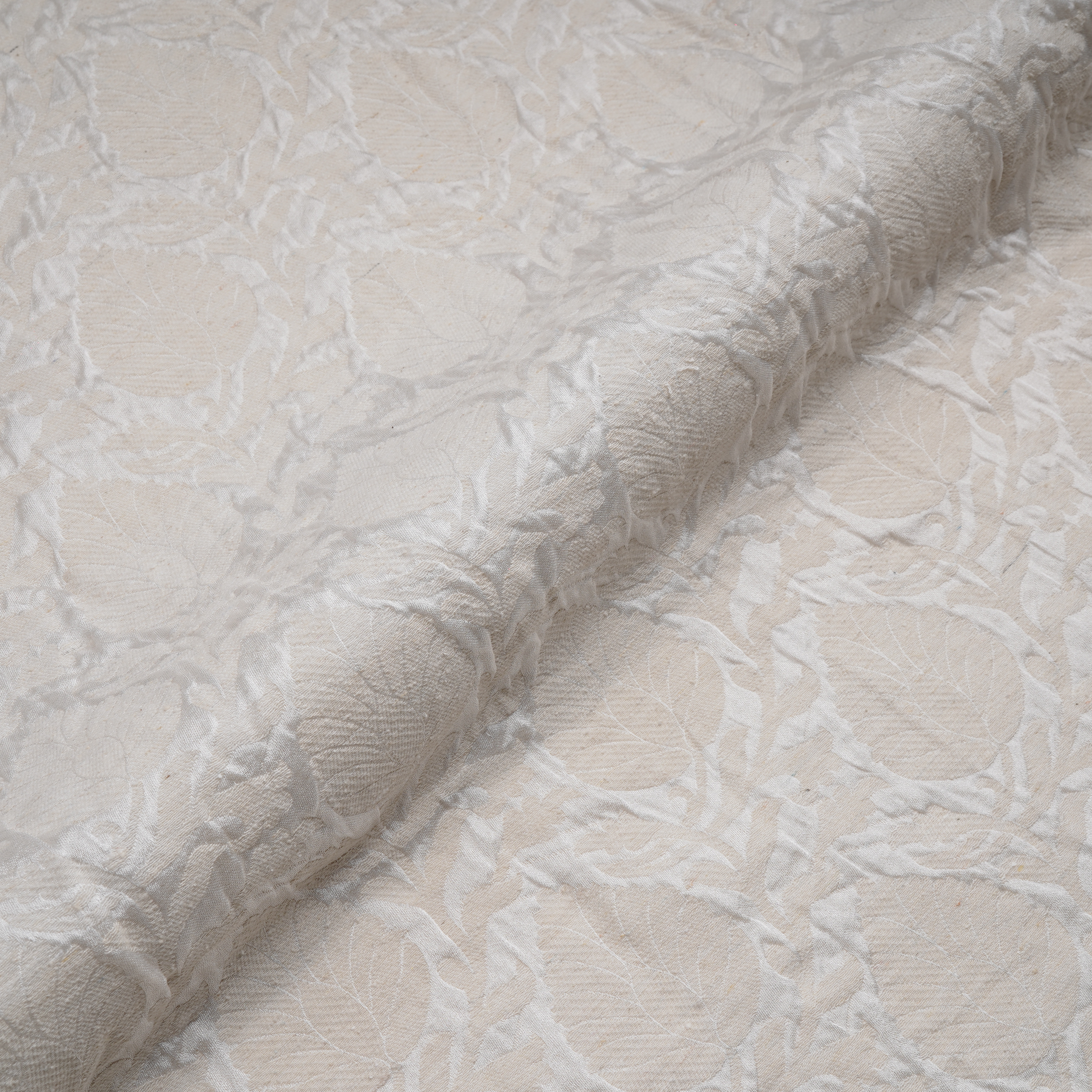 Lazawat – Dyable Karandi Jamawar Fabric