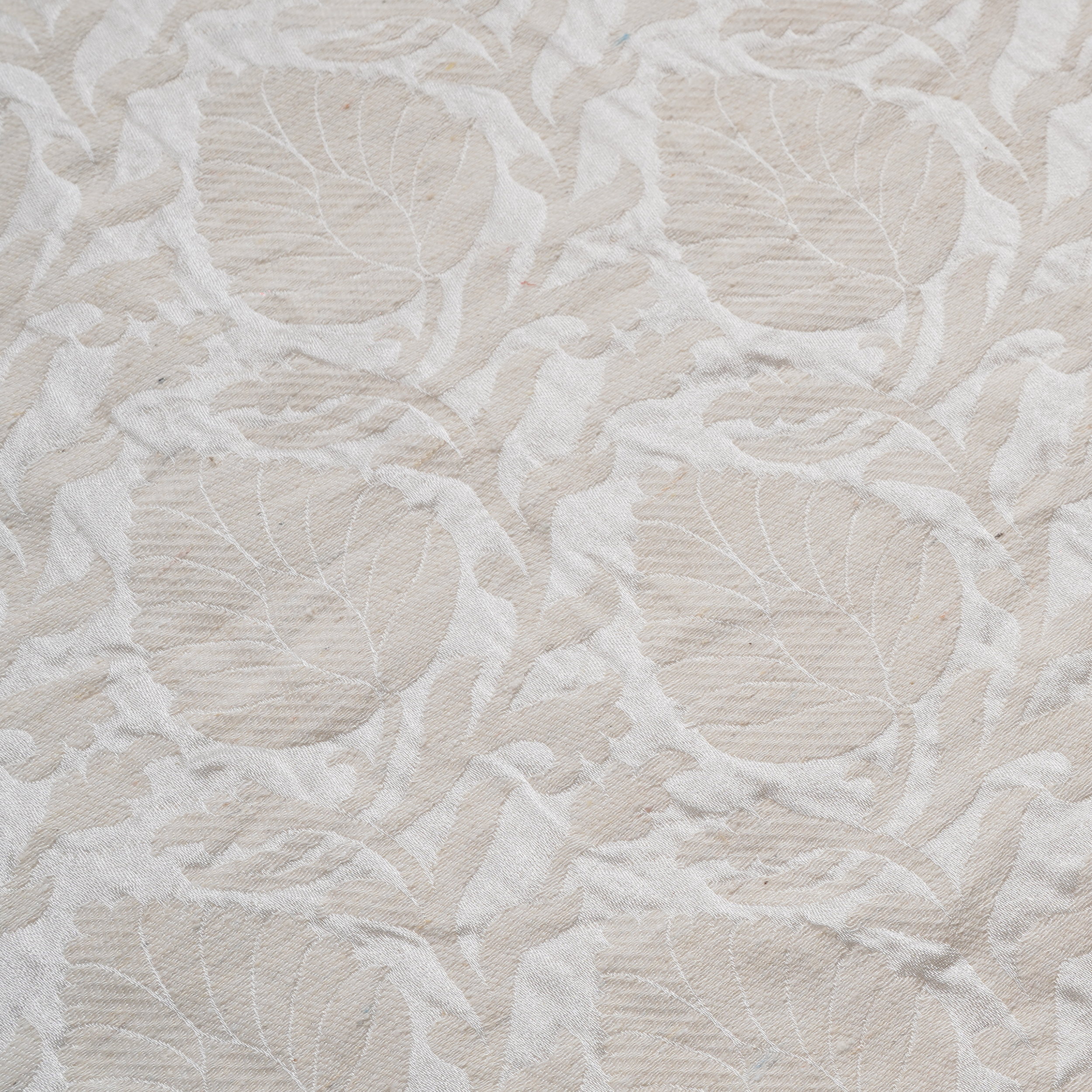 Lazawat – Dyable Karandi Jamawar Fabric