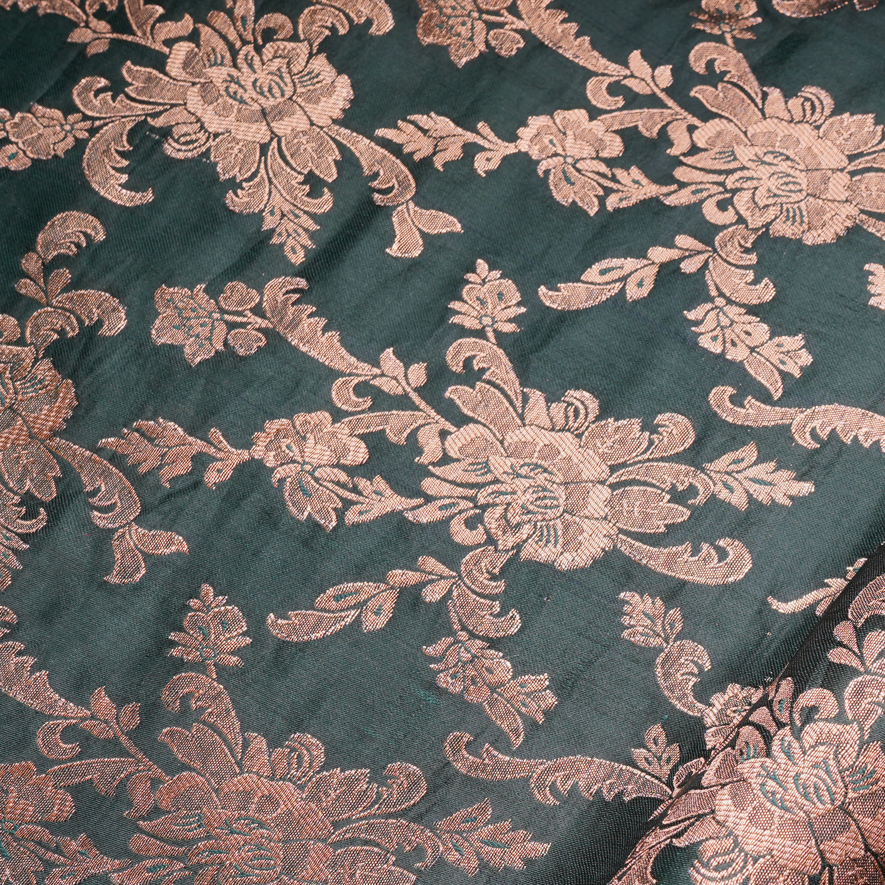 Taoosi Dohra Jaal Satin