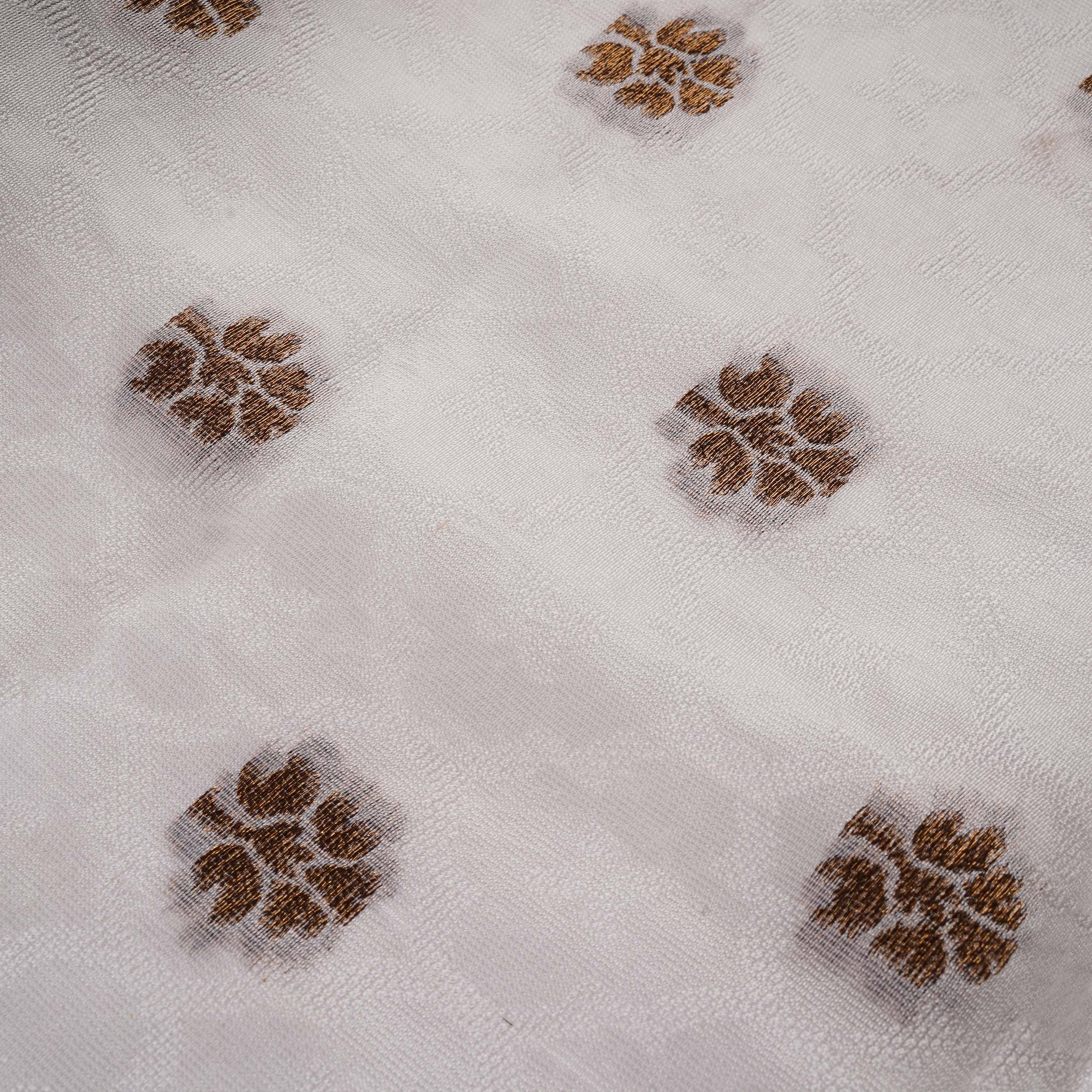 Roodad – Pure Sheesha Self with Antique Zari