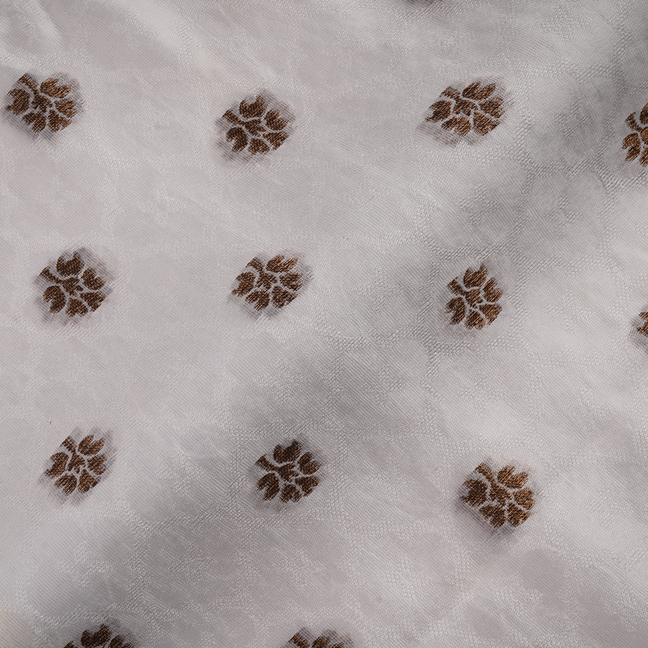 Roodad – Pure Sheesha Self with Antique Zari