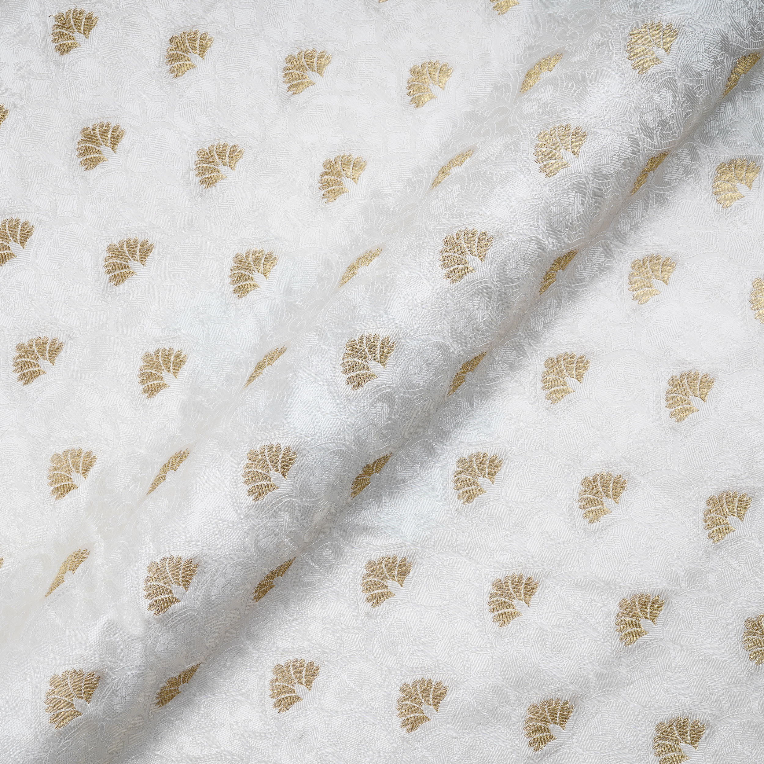 Morwarid – Pure Katan Satin Jamawar Peacock Buti