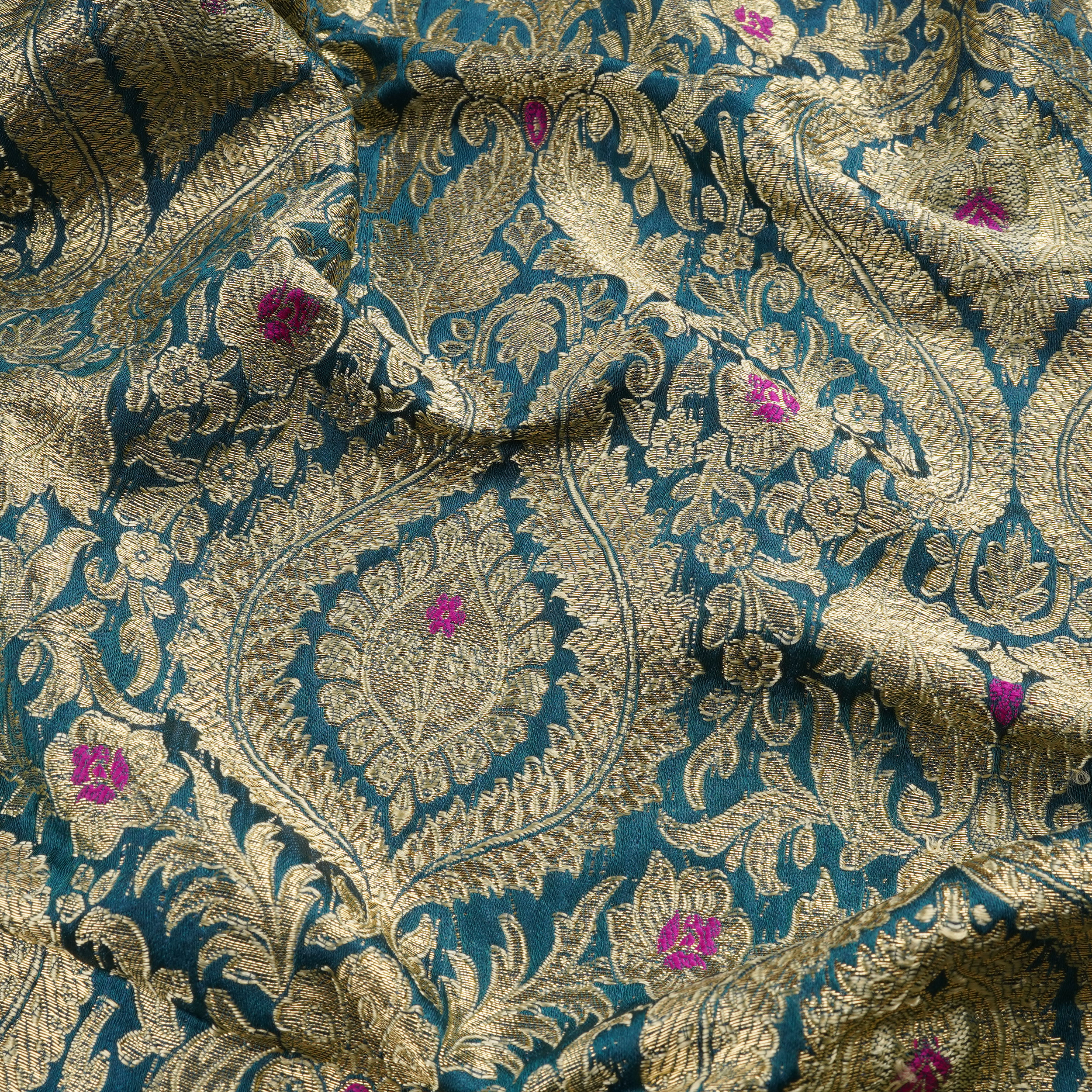 Rang-e-Mughal – Satin with 4-Color Weave & Mughal Pattern