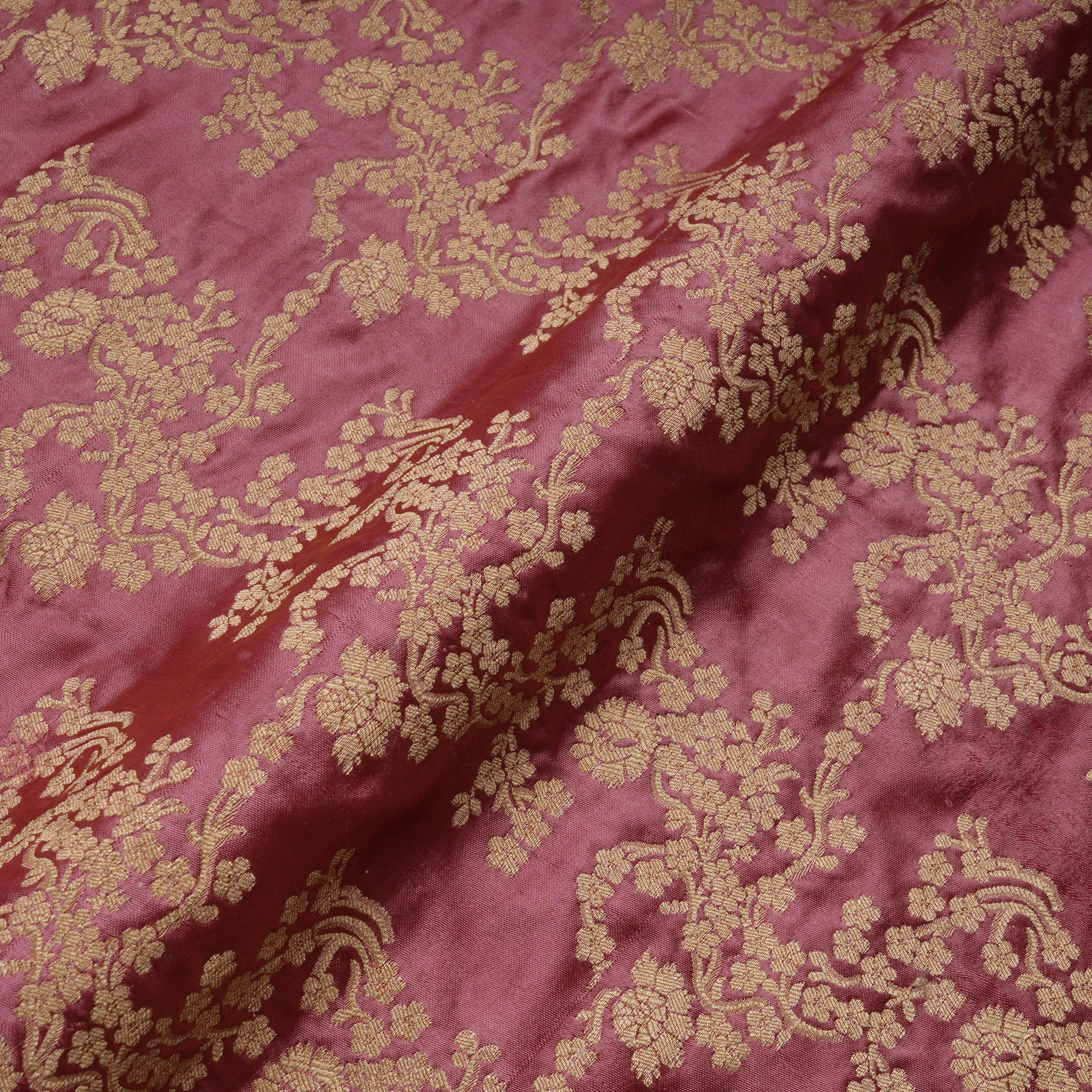 Rang-e-Abrisham – Pure Satin Fabric (Yarn Dyed with Golden Zari)