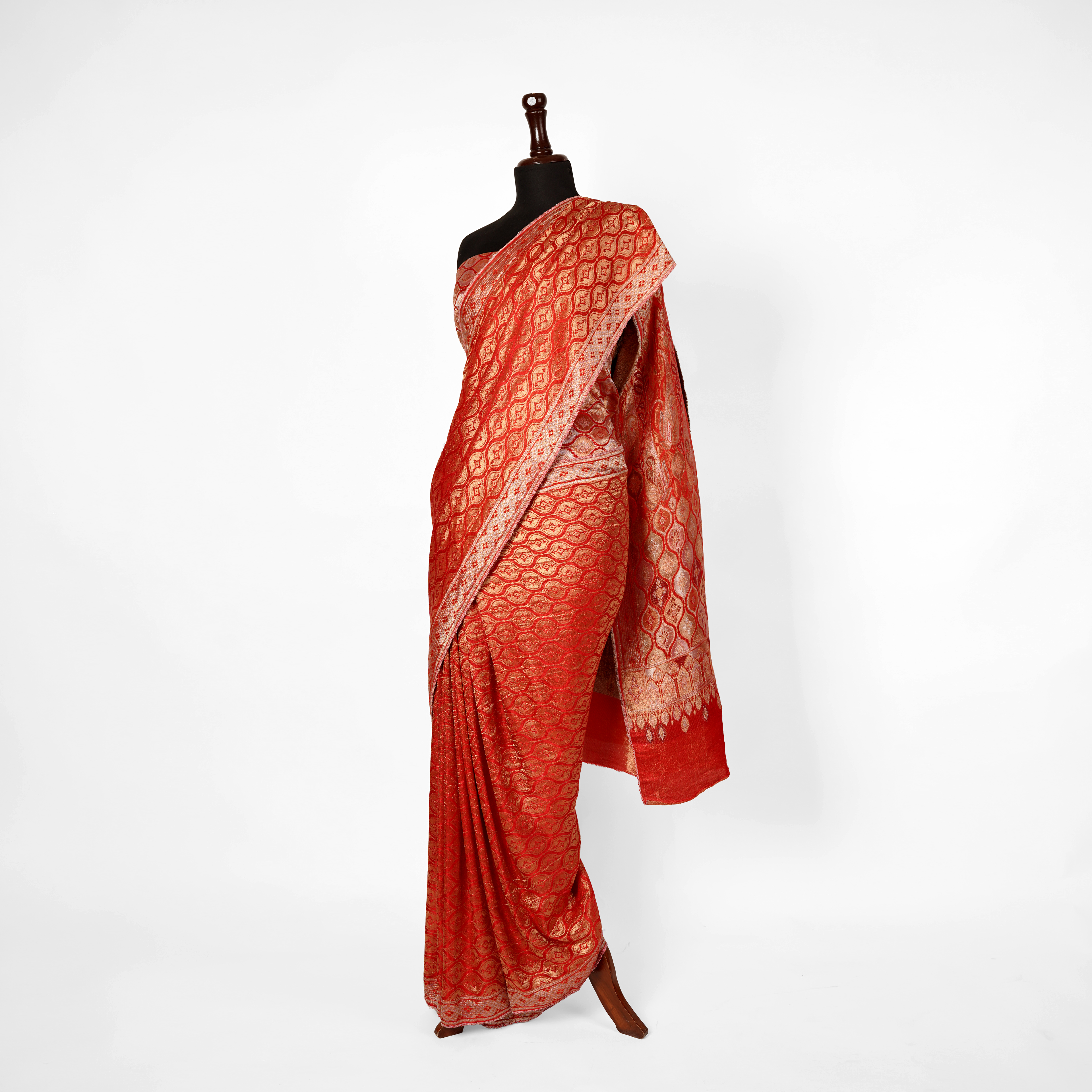 'Muddat' Mughal Motifs Saree