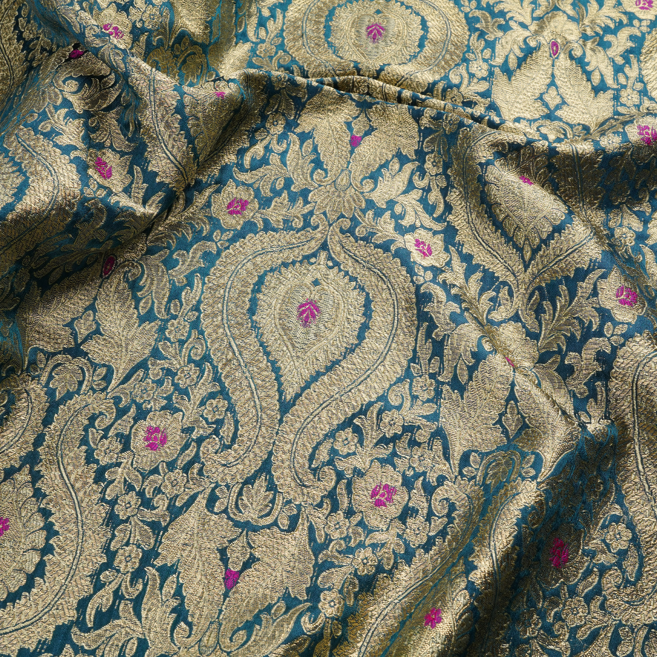 Rang-e-Mughal – Satin with 4-Color Weave & Mughal Pattern