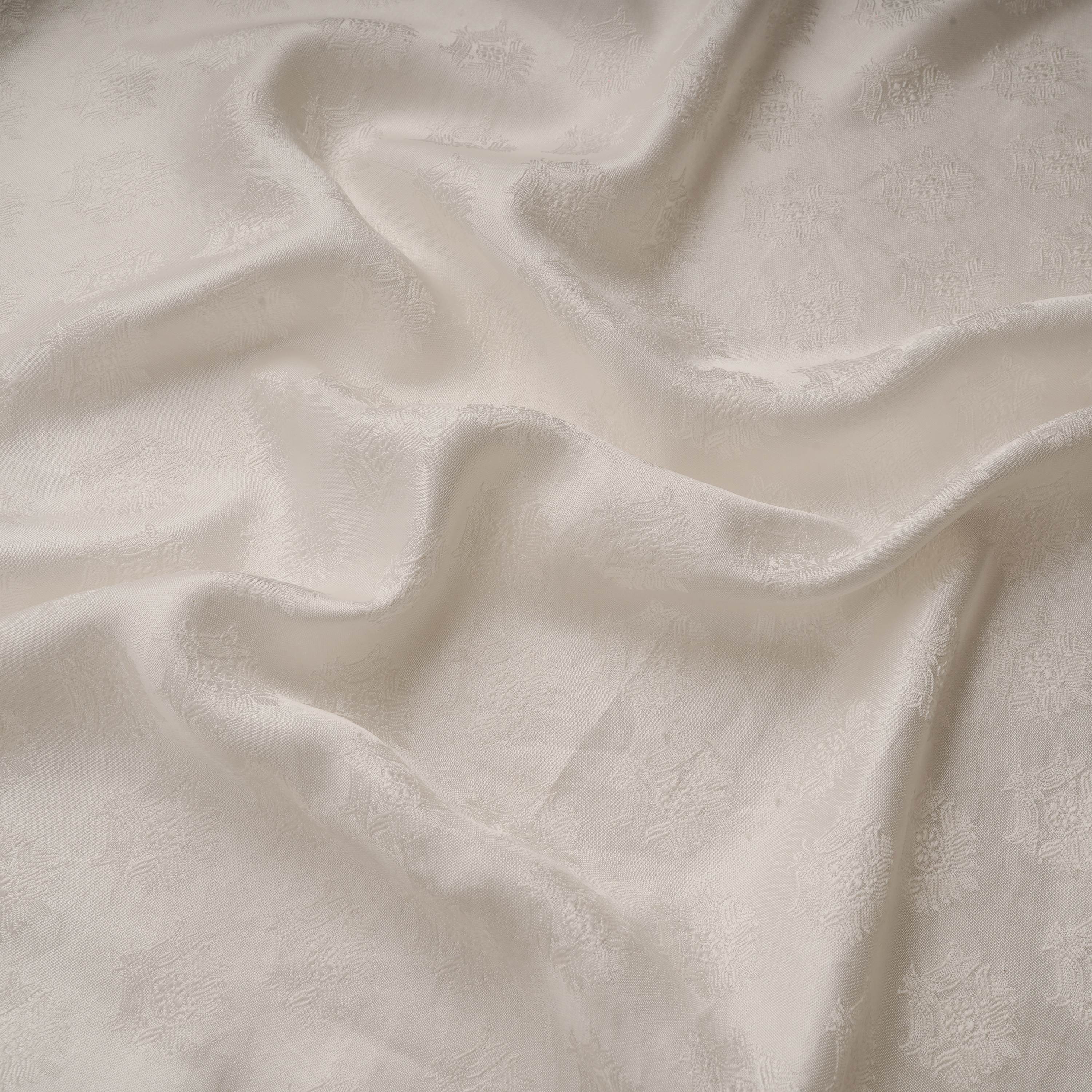 Mehr-e-Tanveer – Pure katan Self Jamawar with Bunch Motifs