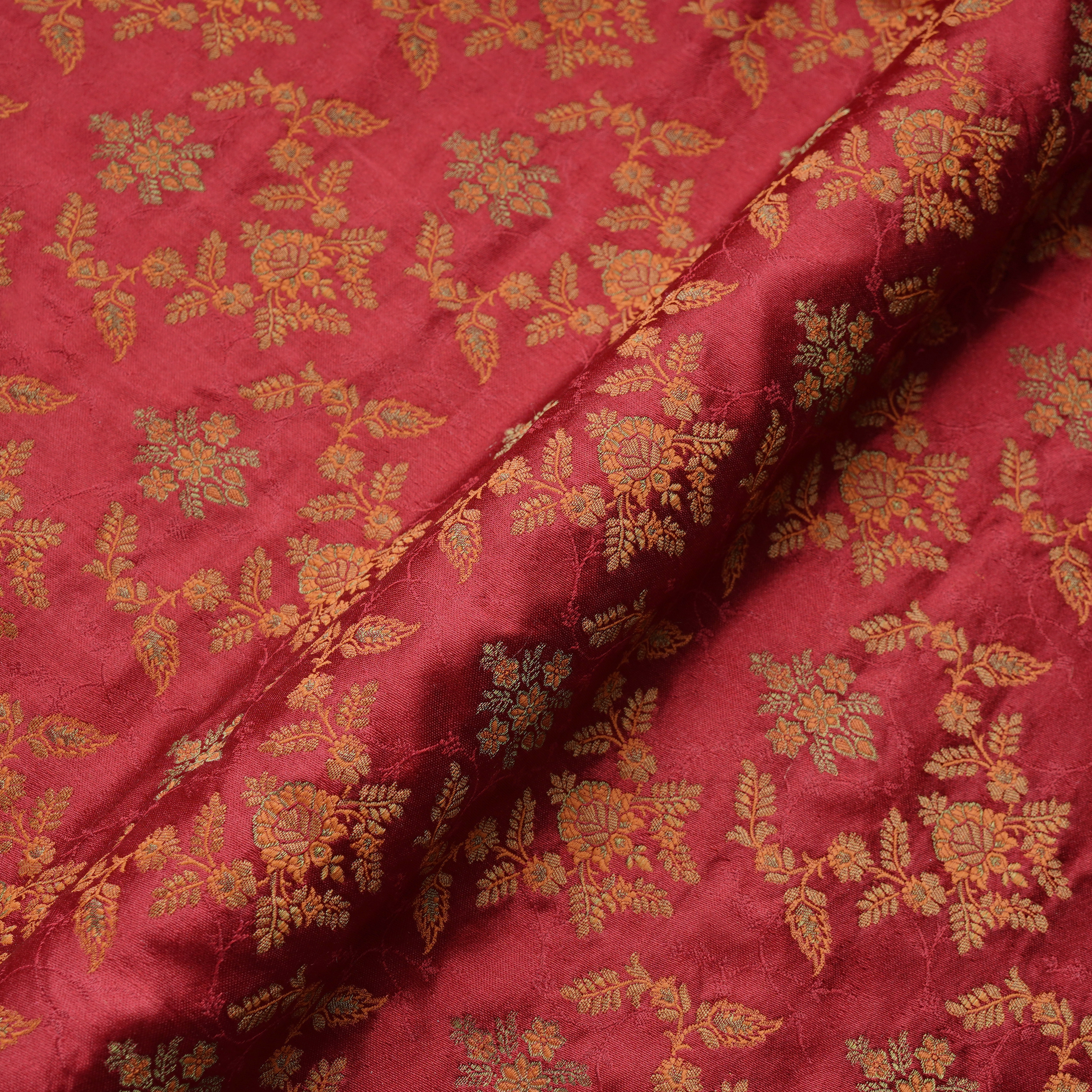 Noor-e-Abrisham – Pure Satin (Yarn Dyed | 3-Color Thread | Golden Zari)