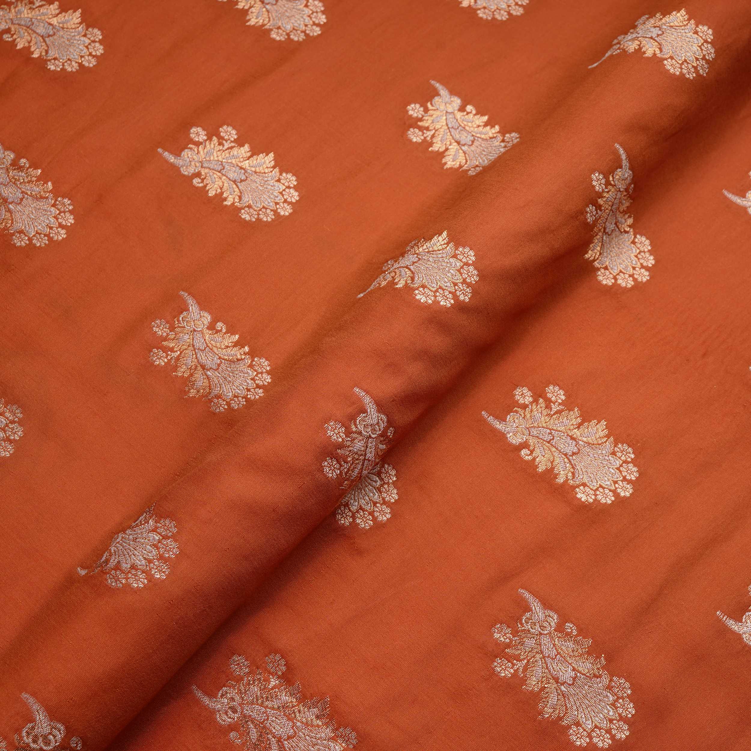 Zerafshan – Mughal Bunch