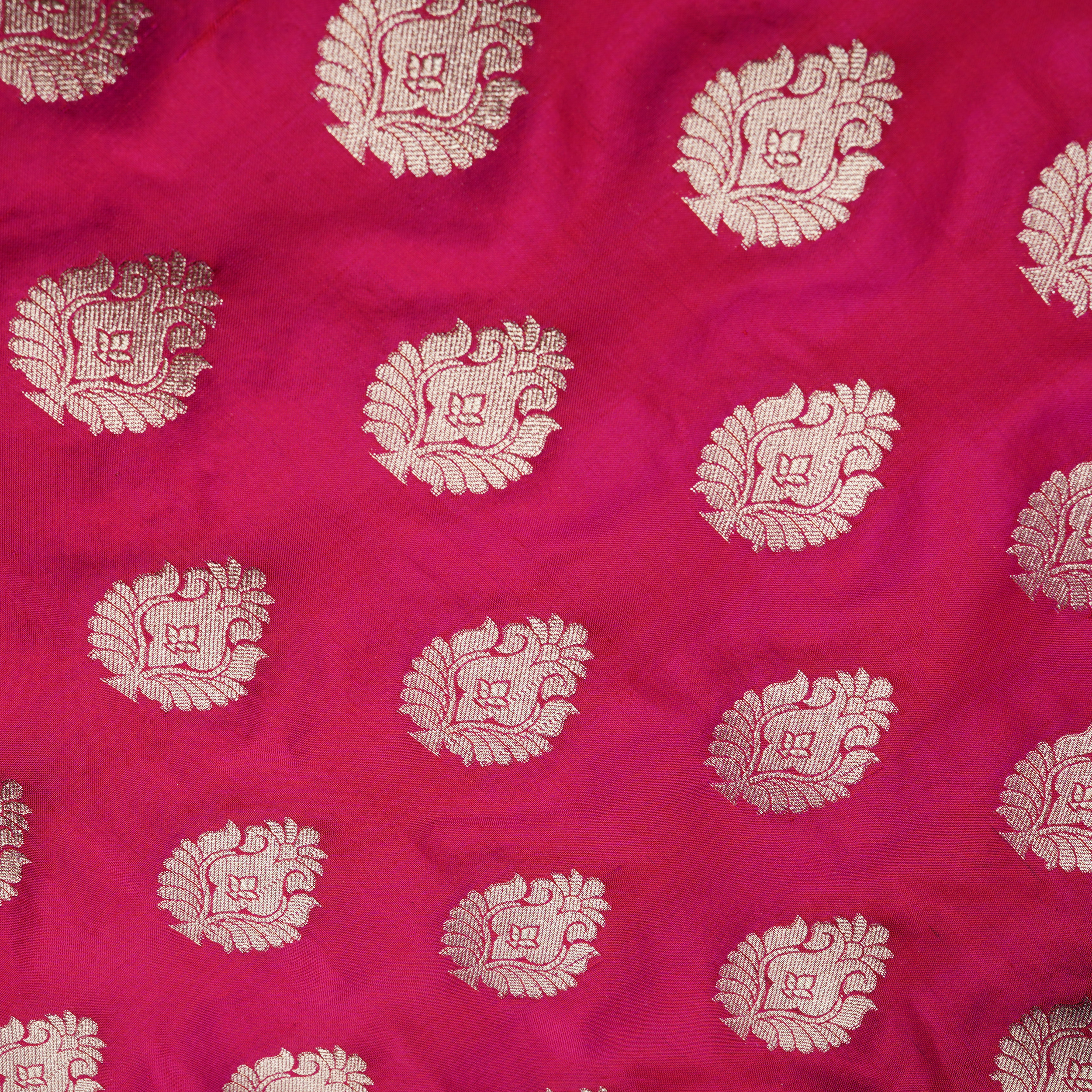 Gulraiz – Pure Poth Katan with Bunch Buti & Rose Gold Zari