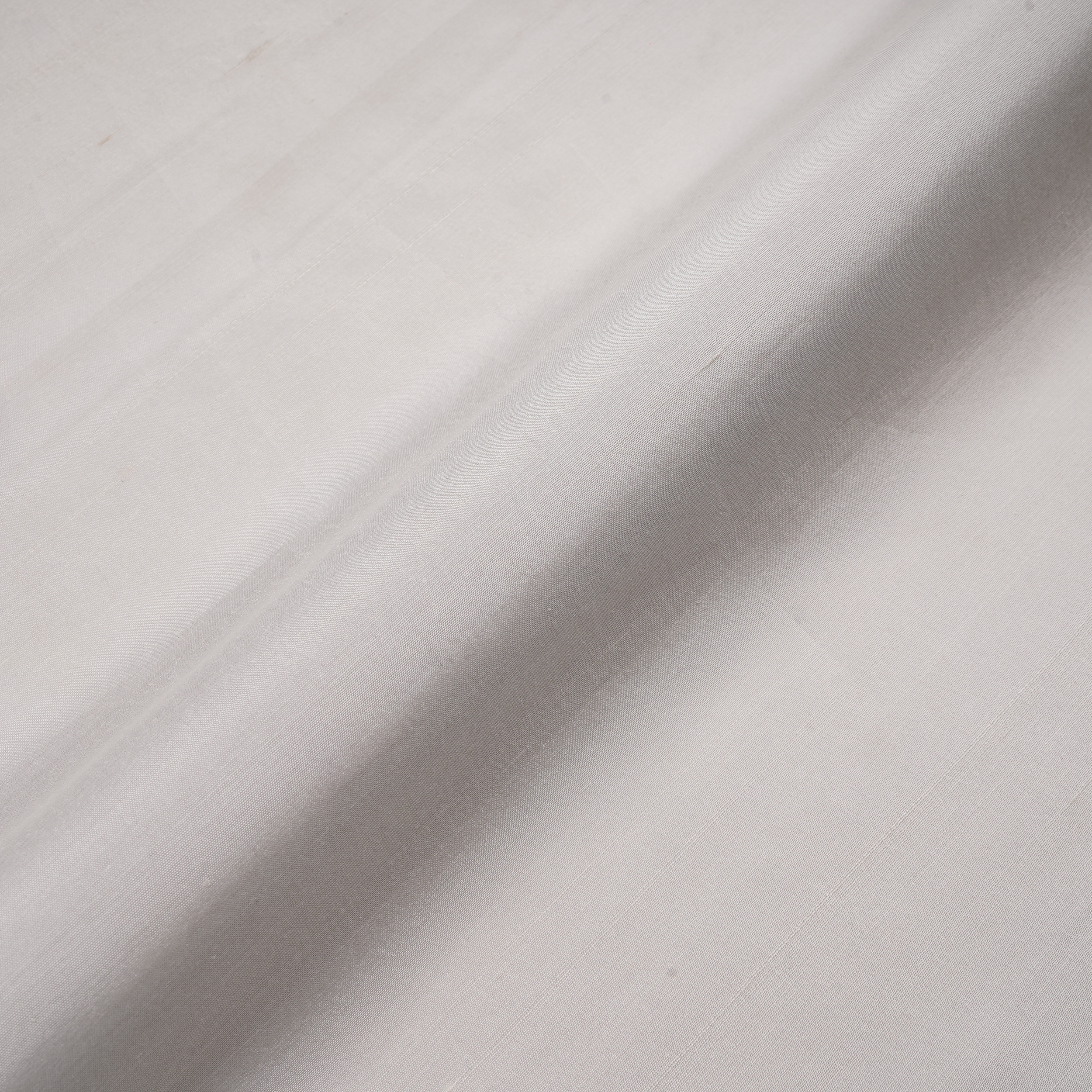 Pure Raw Silk (Available in 60g & 80g)