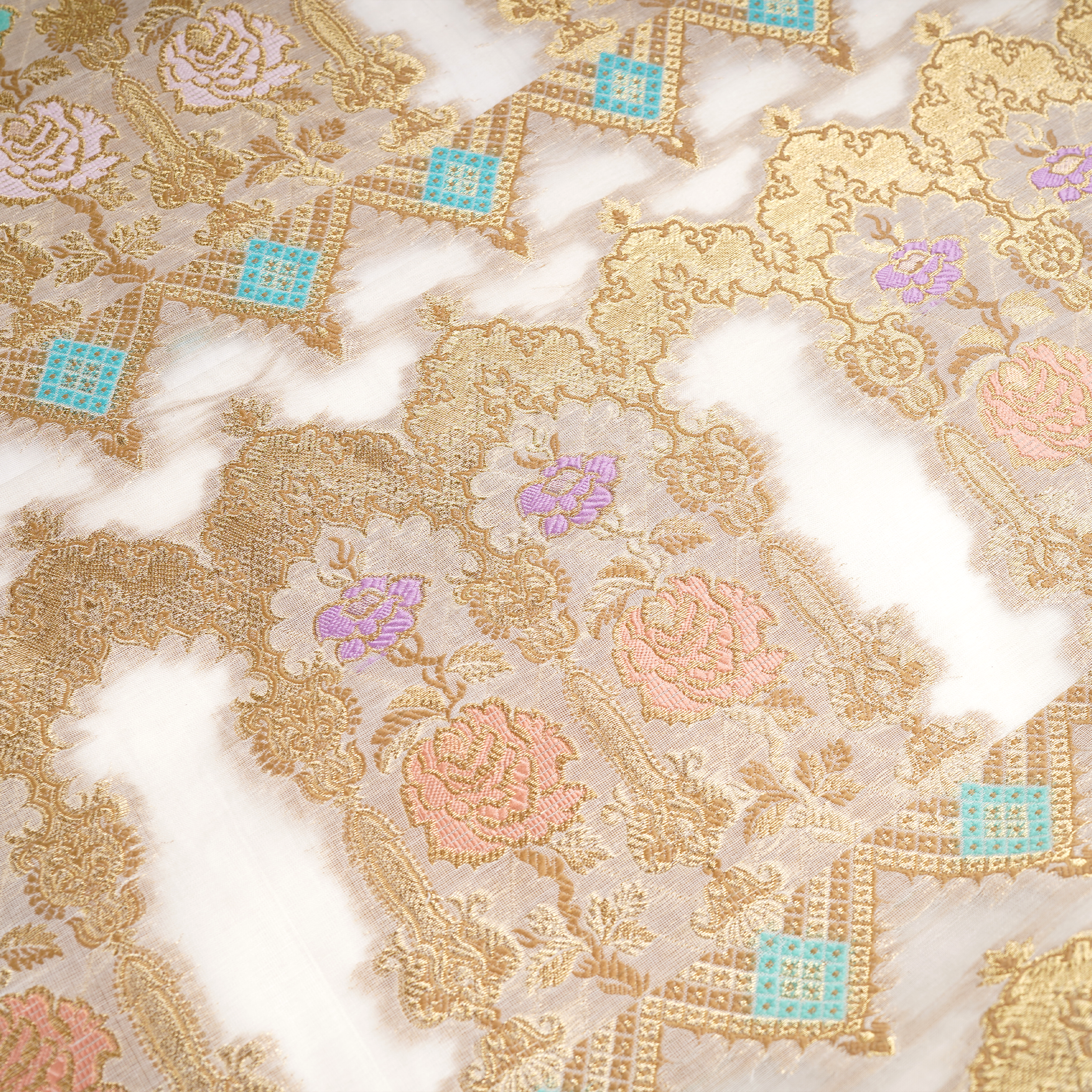 Narmeen – Pure Multi Jamdani