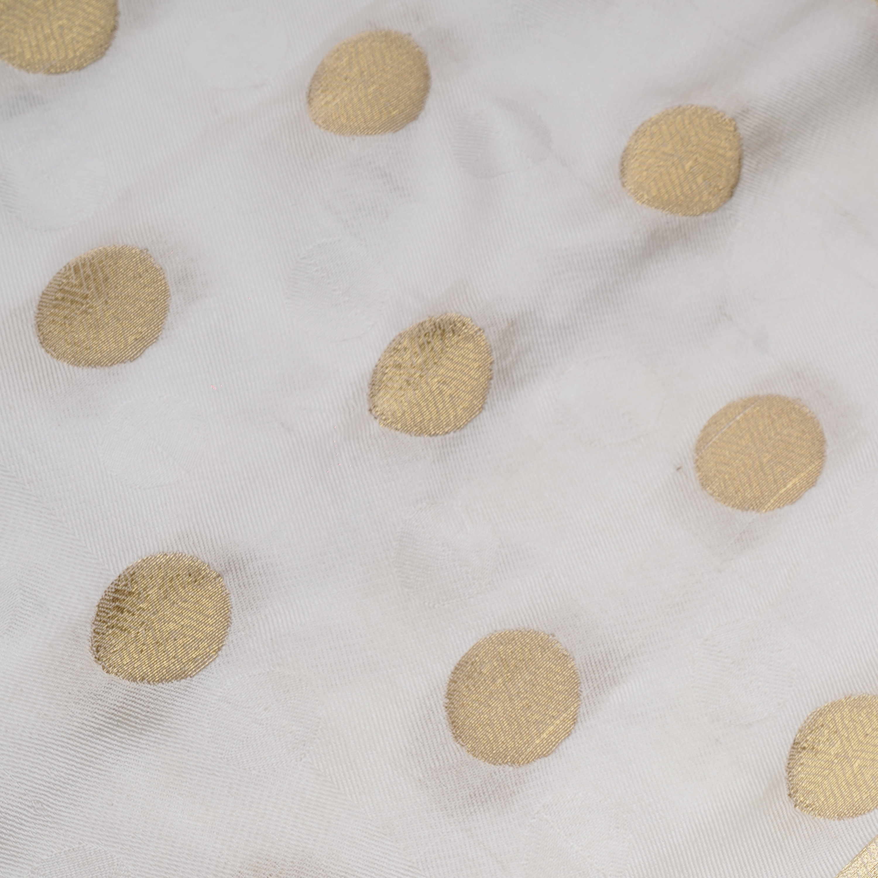 Daaira-e-Noor – Pure Katan Jamawar Satin with Circular Zari Motifs