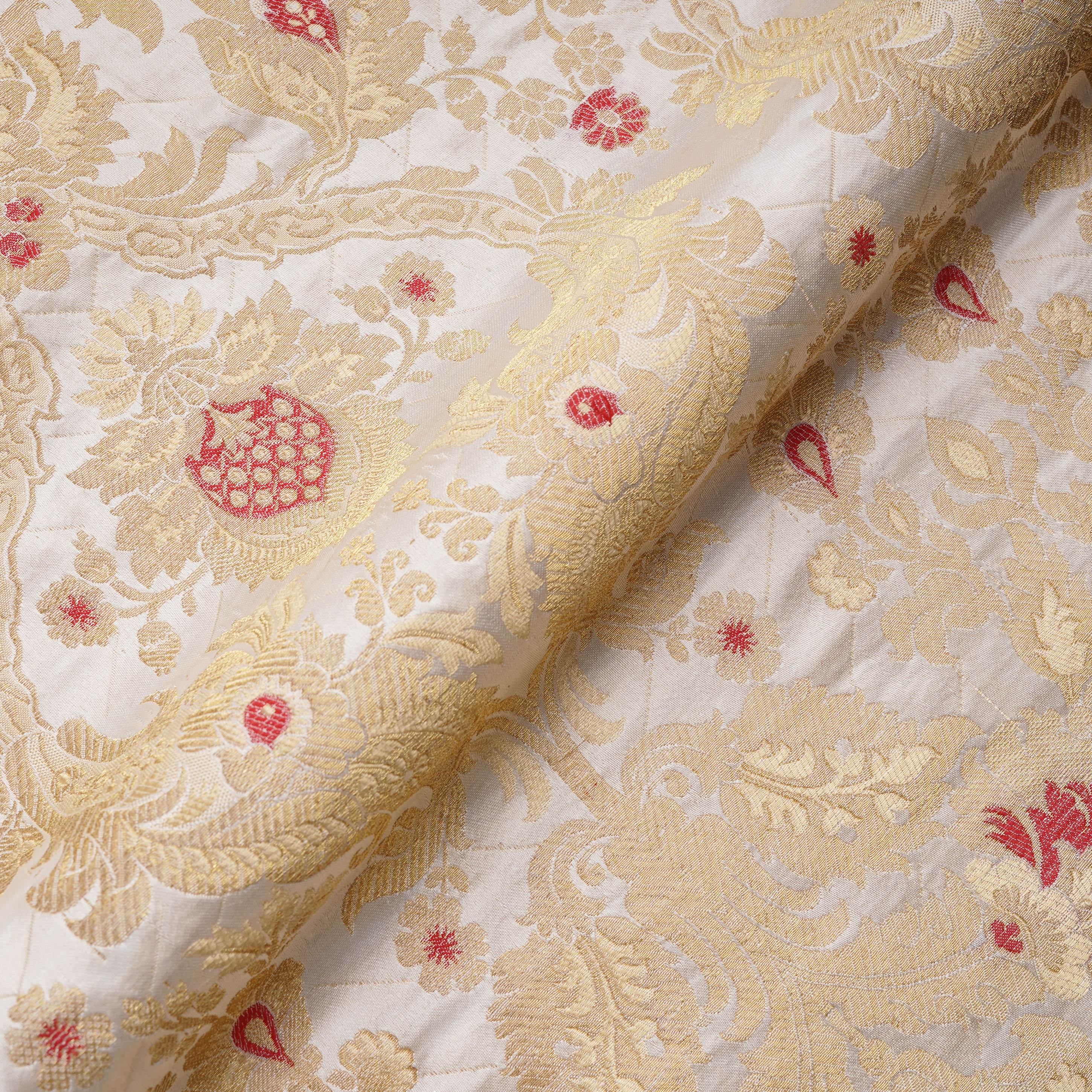 Taj-e-Naksh – Pure Katan Satin (3-Color Thread | Mughal Pattern with Golden Zari)