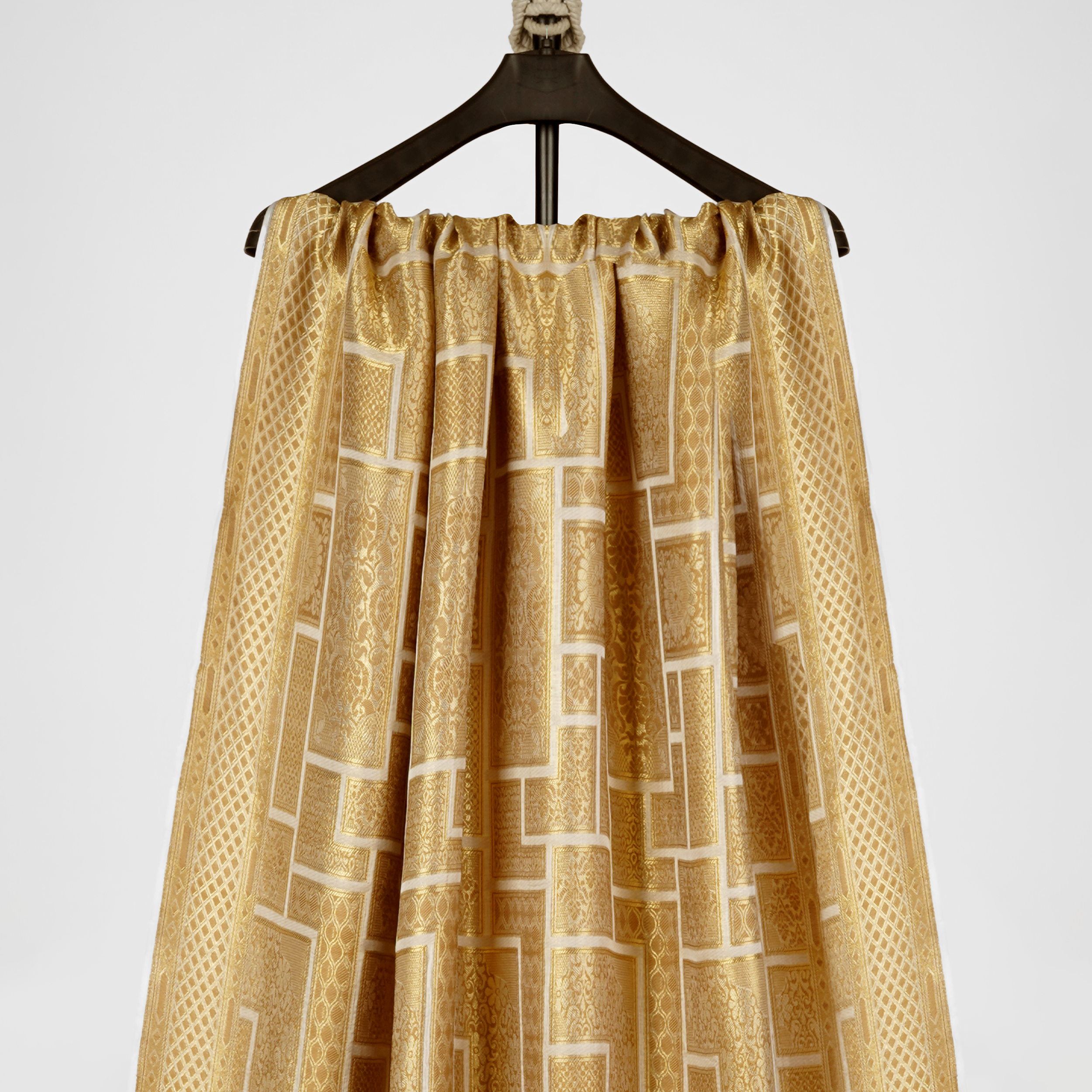 Kaar-e-Nafees – Chiffon Atlas Geometric Dupatta