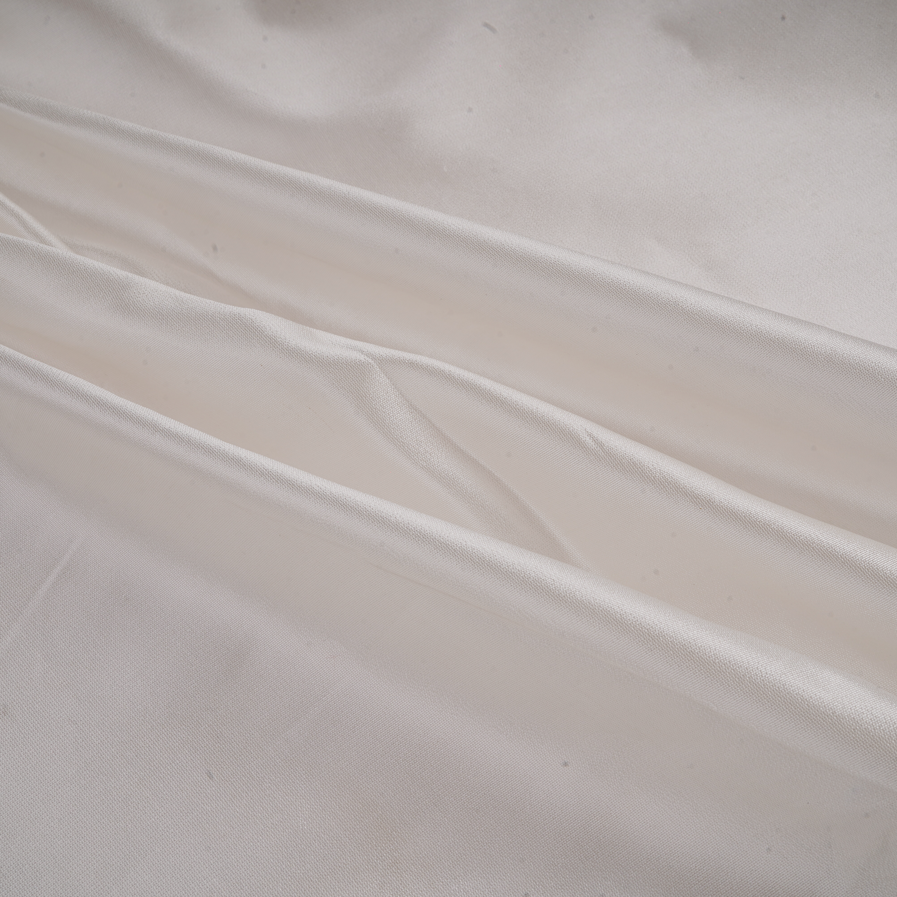 Aab-e-Naqaash – Pure Sheesha Silk