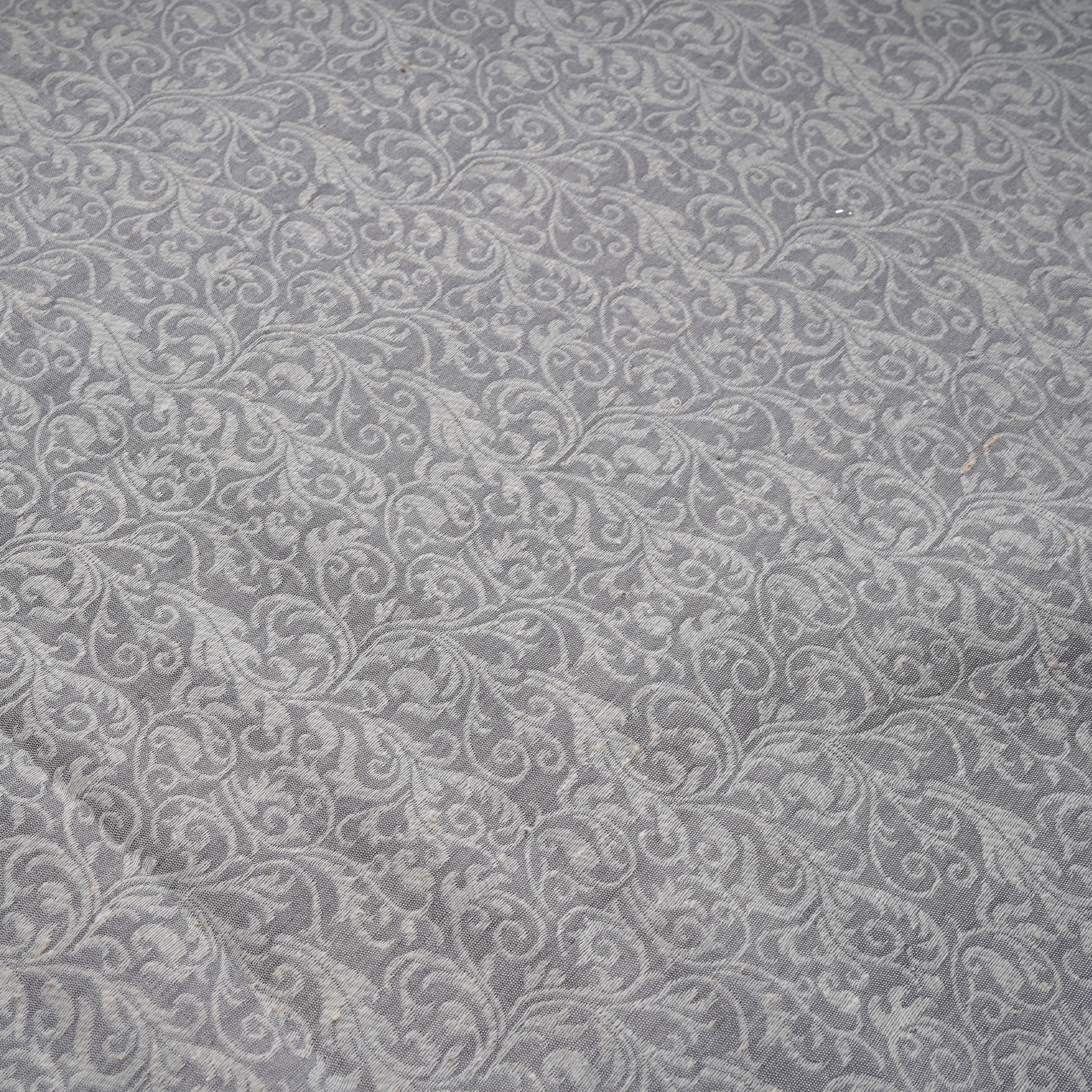 Mehnaz – Karandi Jamawar Fabric