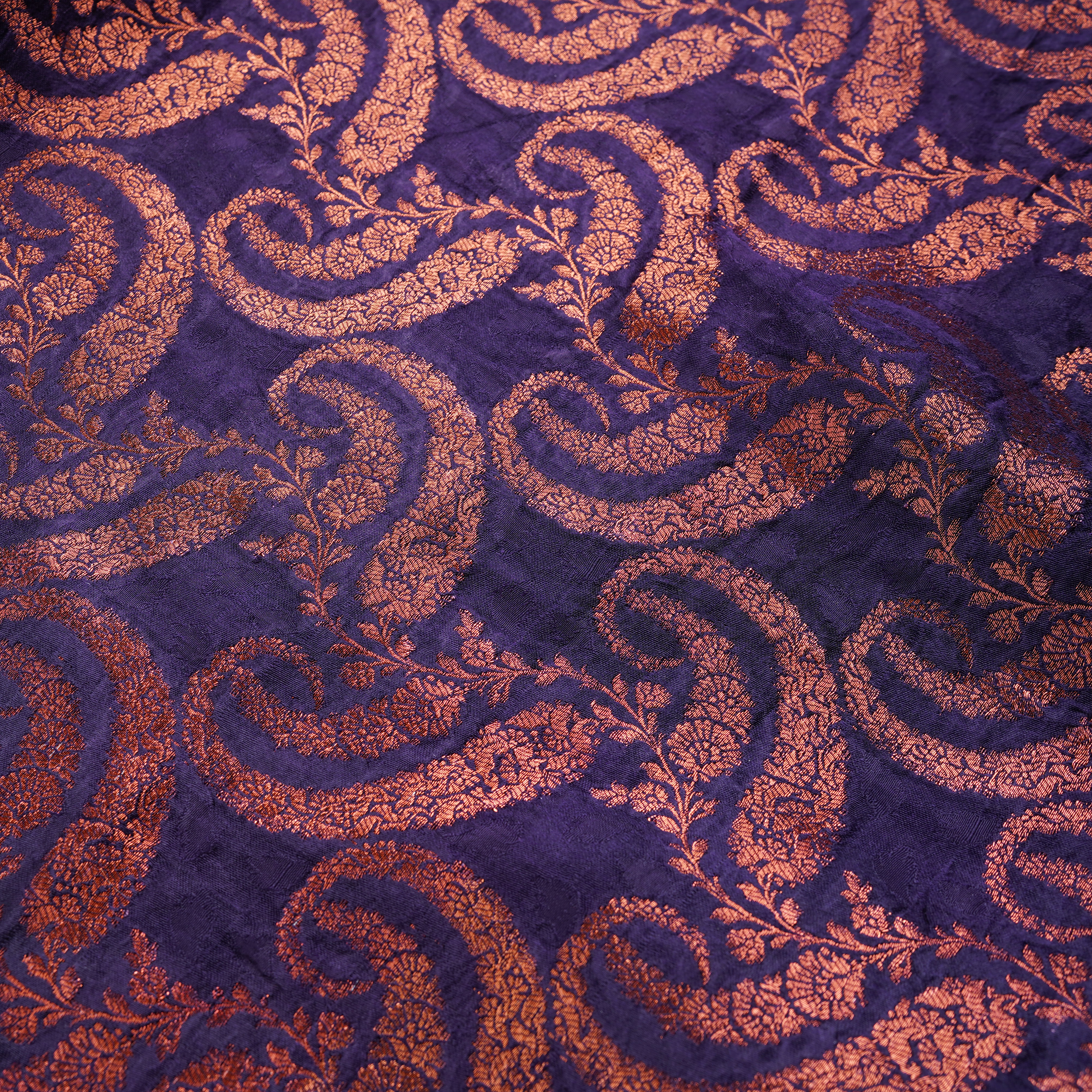 Tehzeeb – Antique Zari Katan Jaal