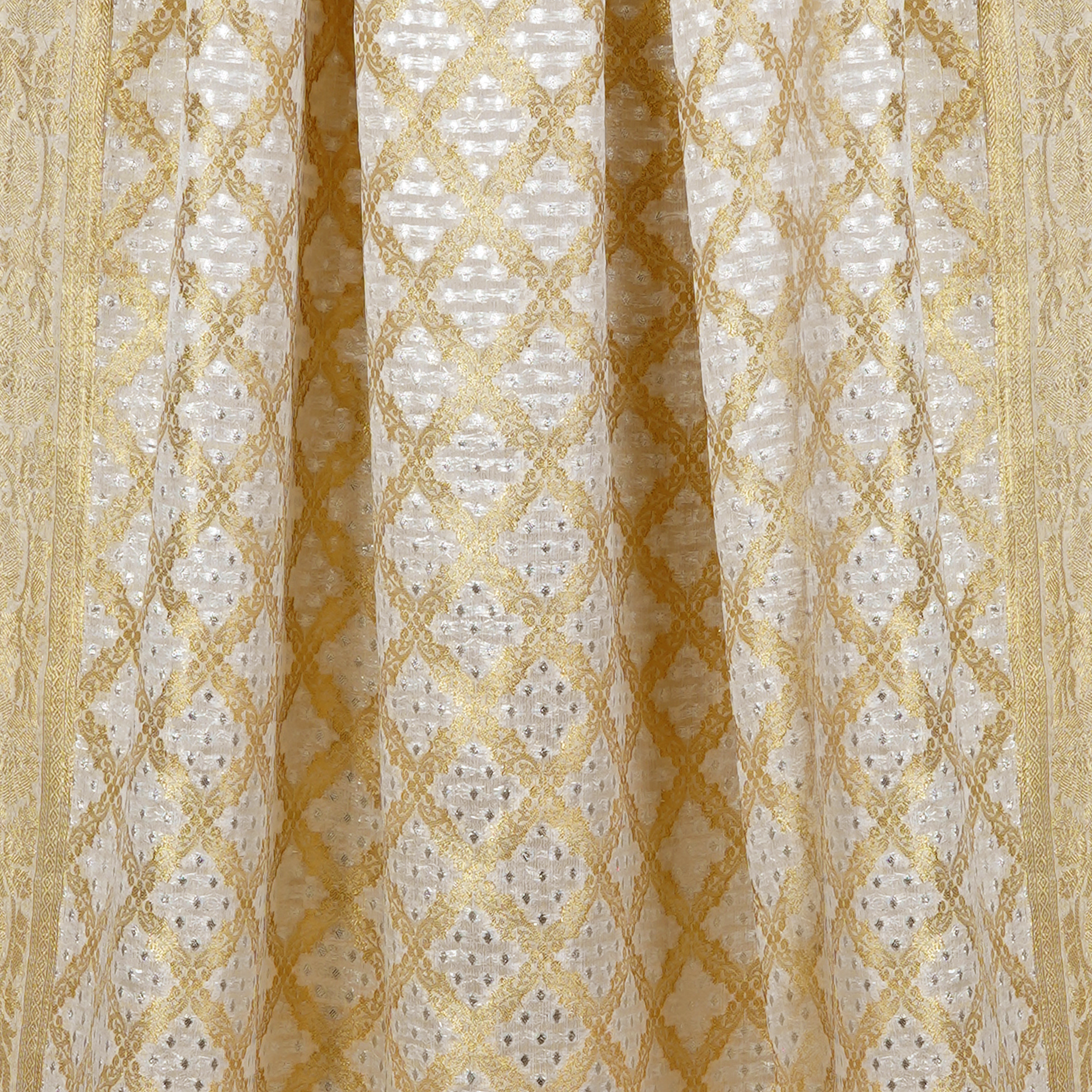 Riwayat – Pure Chiffon Chunri