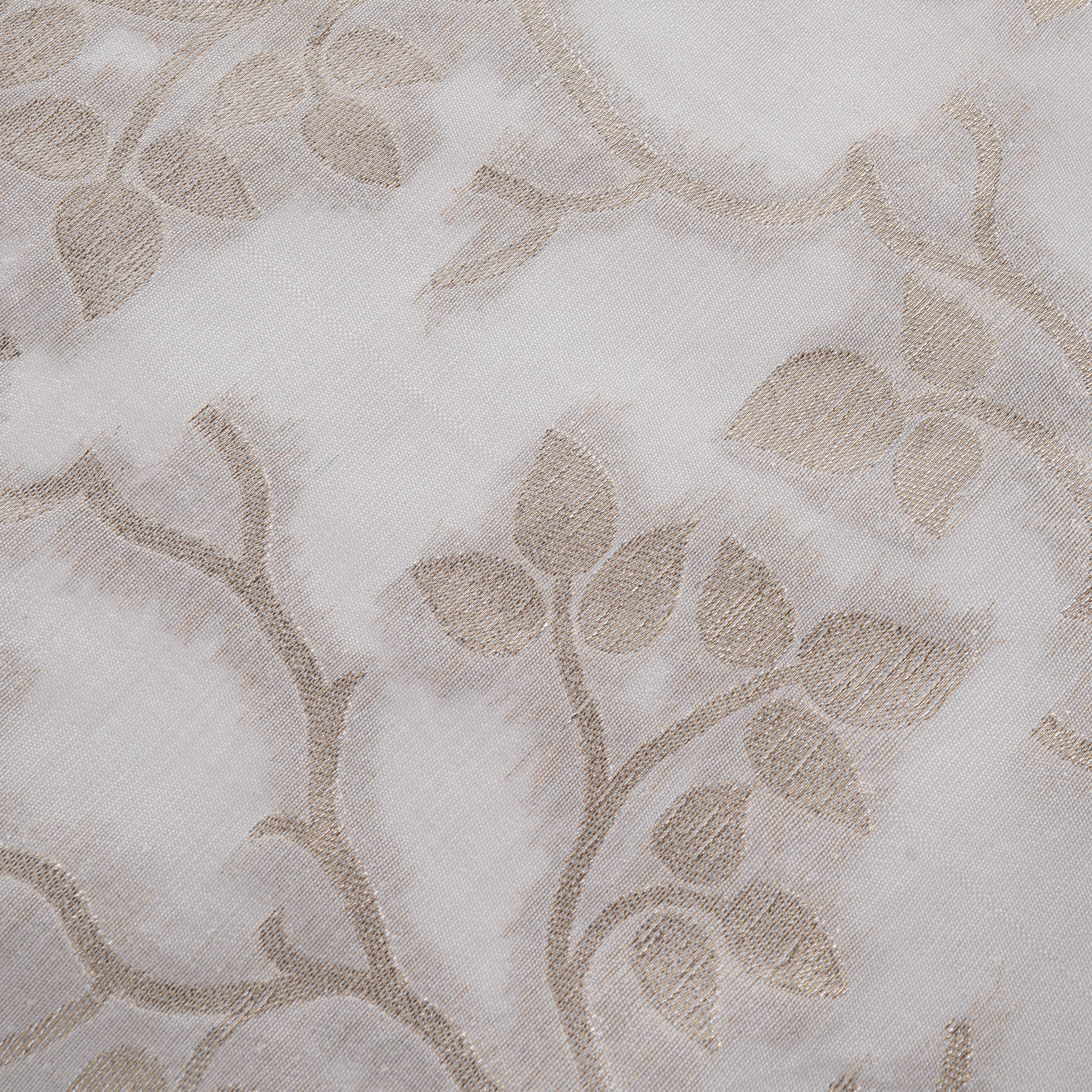 Arjhan – Pure Leaves Jaal White Sheesha Silk