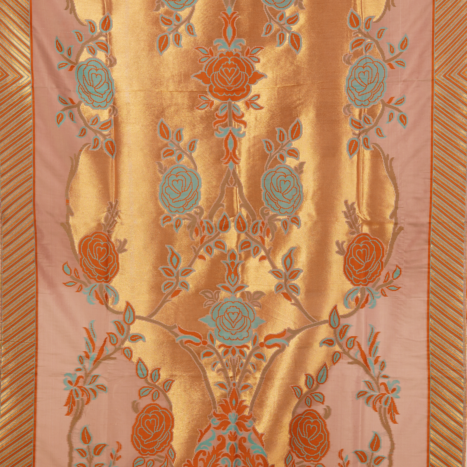 Naqsh-e-Shaahi – Kaani Silk Floral Shawl