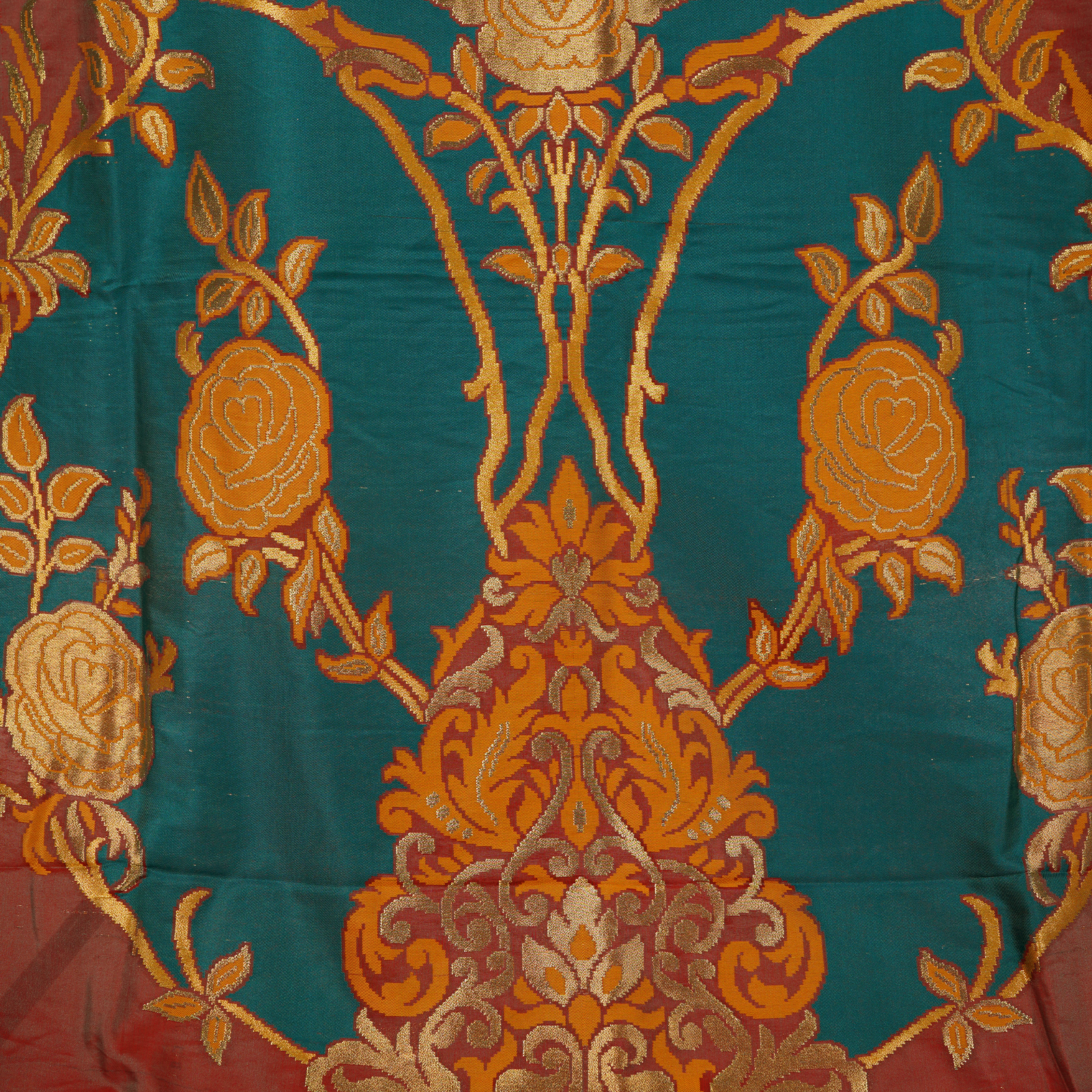 Naqsh-e-Shaahi – Kaani Silk Floral Shawl
