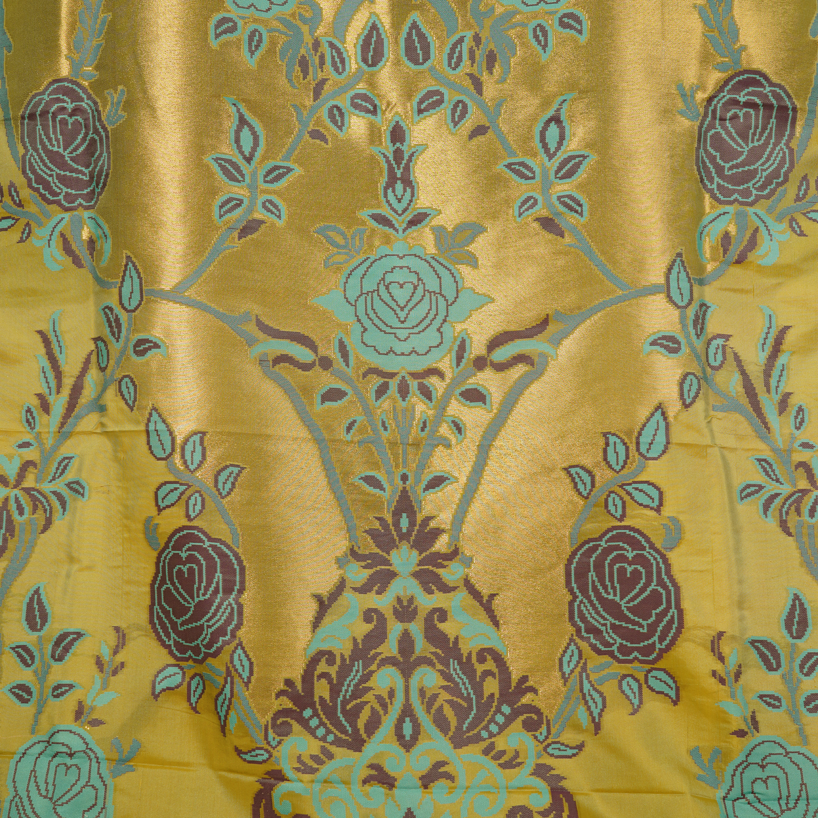 Naqsh-e-Shaahi – Kaani Silk Floral Shawl