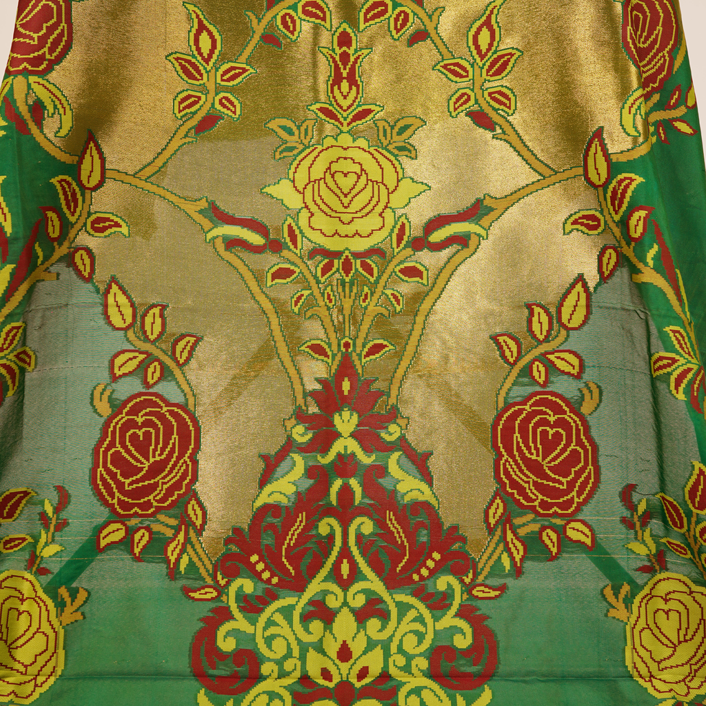 Naqsh-e-Shaahi – Kaani Silk Floral Shawl