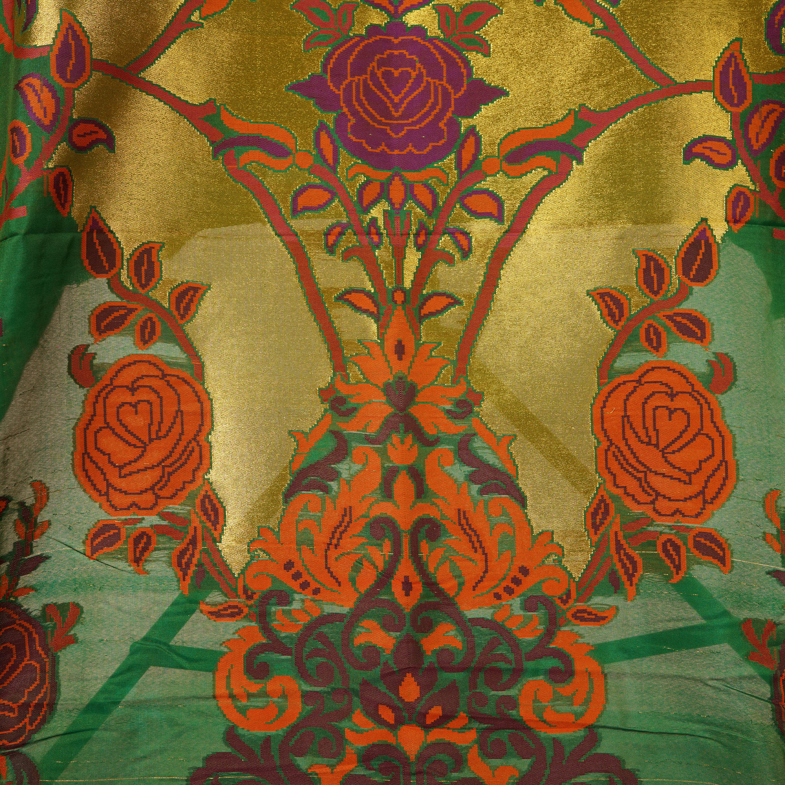 Naqsh-e-Shaahi – Kaani Silk Floral Shawl