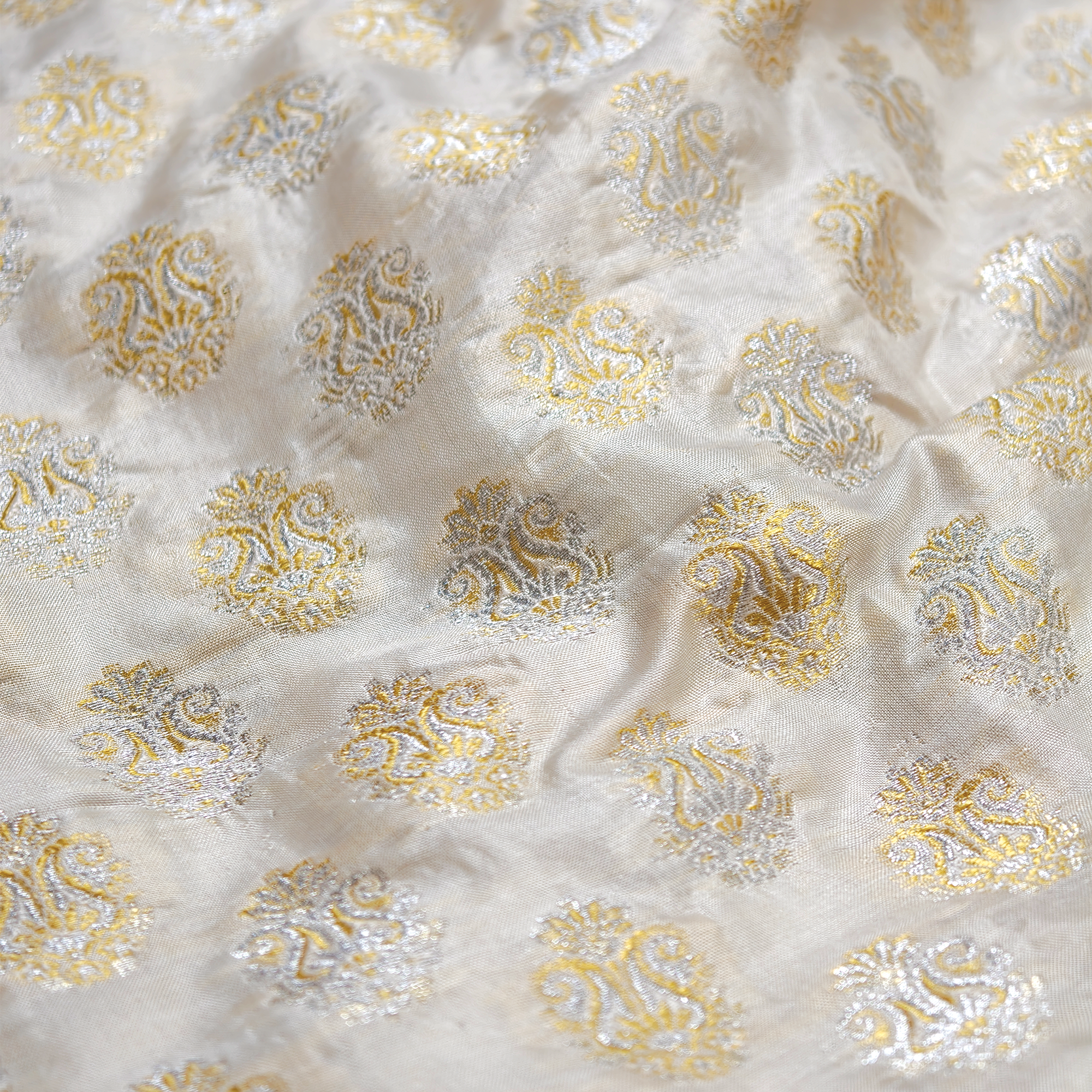 Tajalli Zar — Pure Katan Silk (3.75 Yards)