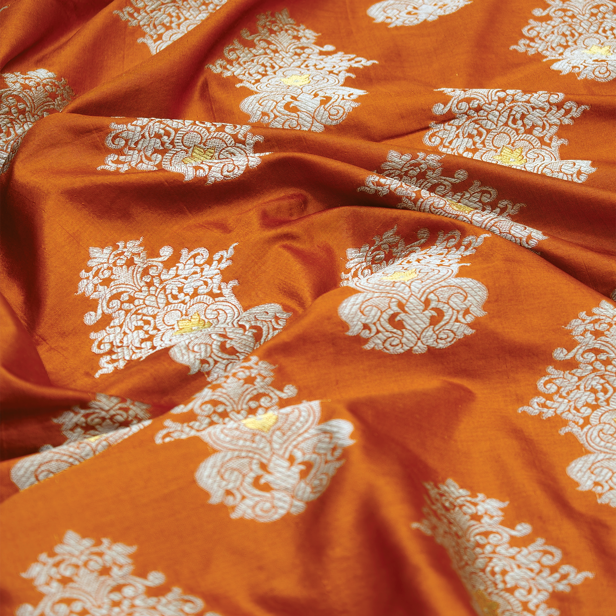 Naaranj Shaan — Pure Katan Silk (3.5 Yards)