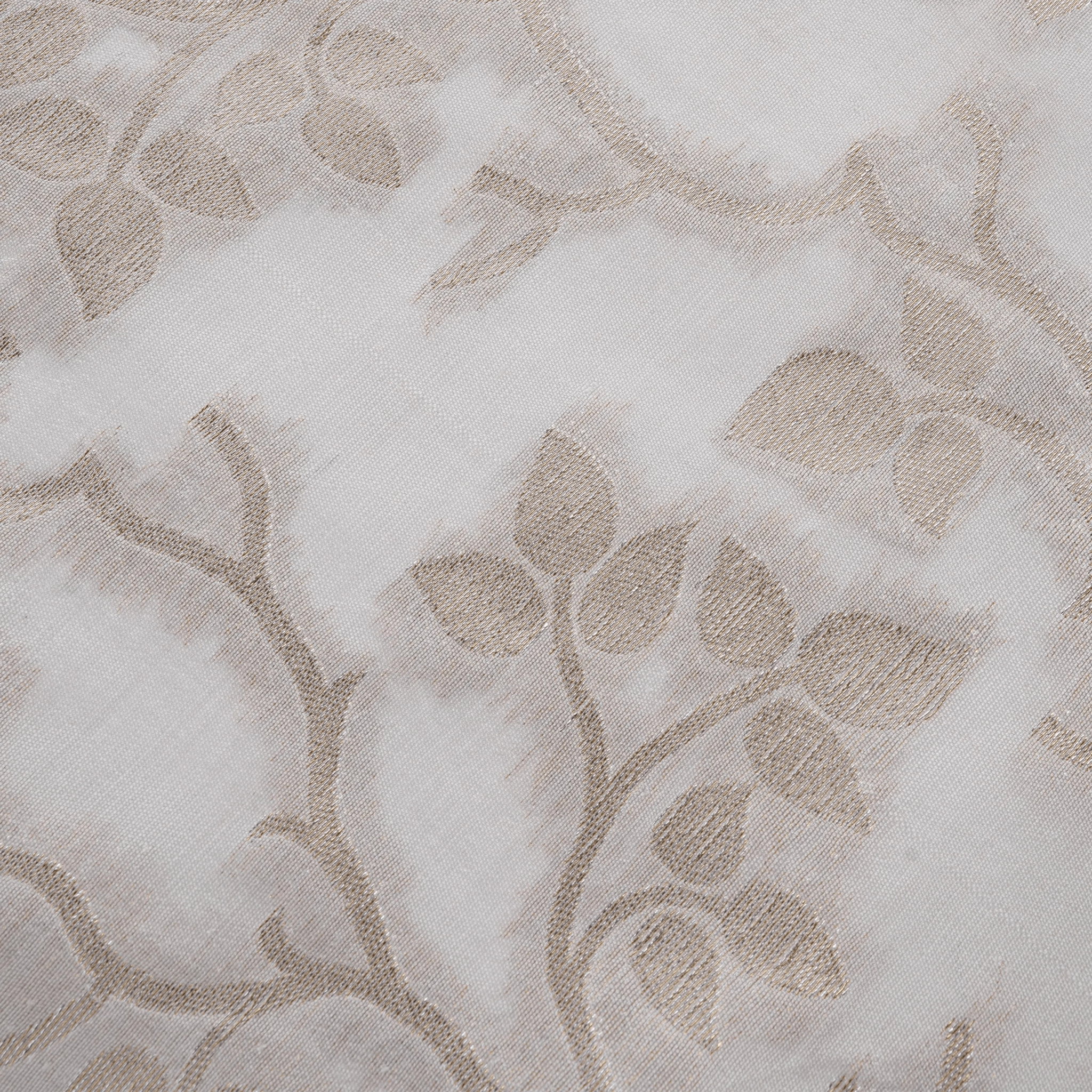 Arjhan – Pure Leaves Jaal White Sheesha Silk - Zahra Maham