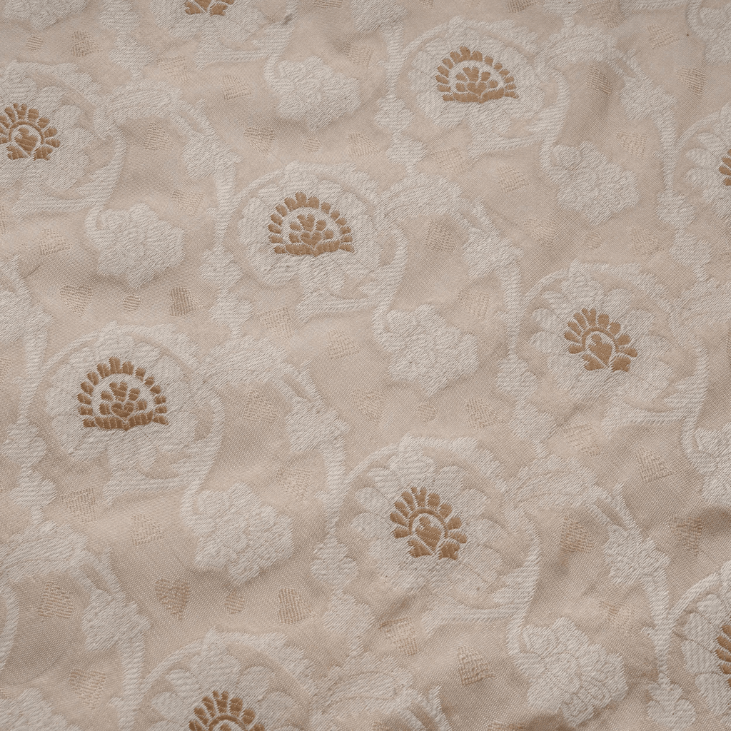 Arveen – Karandi Jamawar Fabric - Zahra Maham
