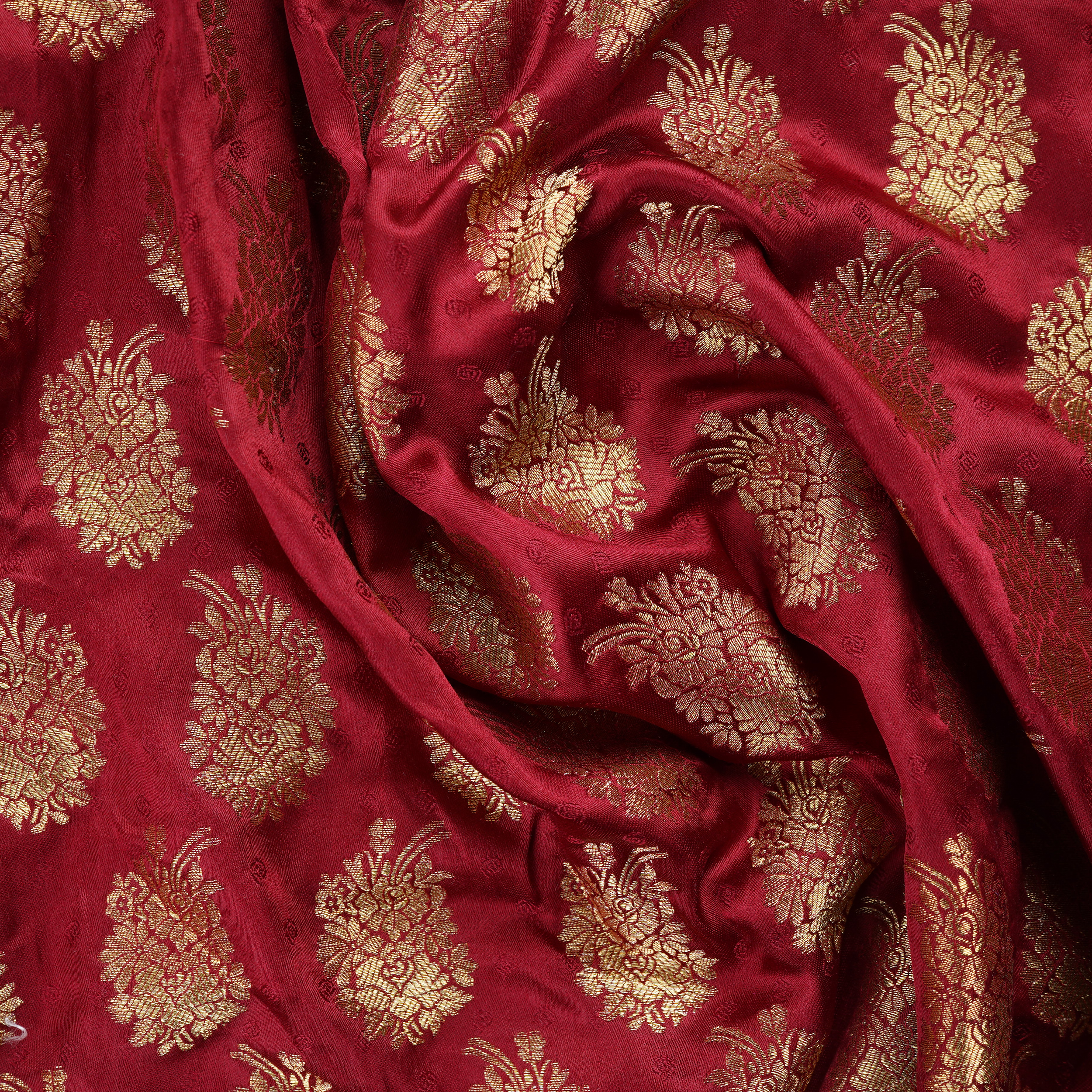 Naqsh-e-Shaan – Self Jamawar Katan Satin with Mughal Buti