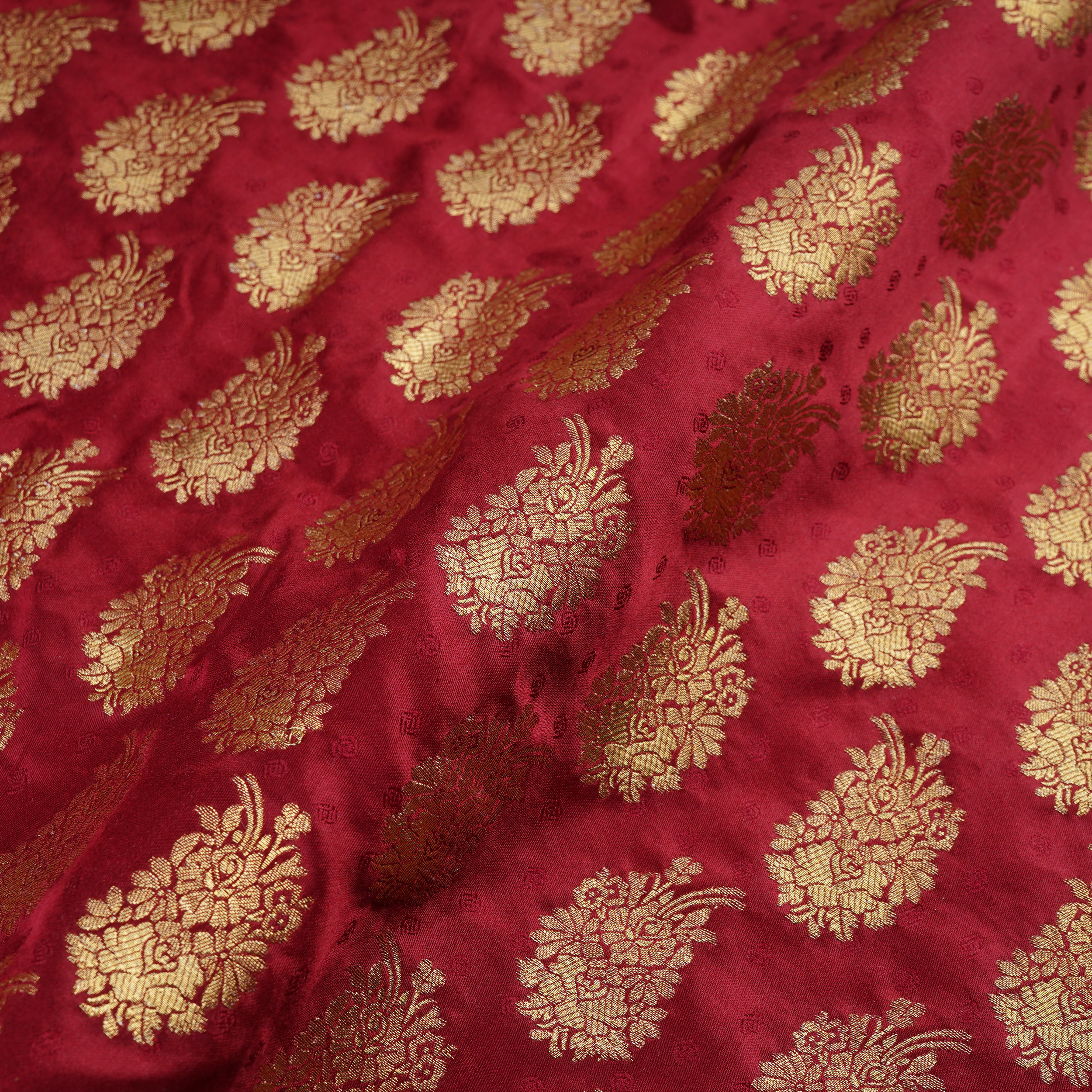 Naqsh-e-Shaan – Self Jamawar Katan Satin with Mughal Buti