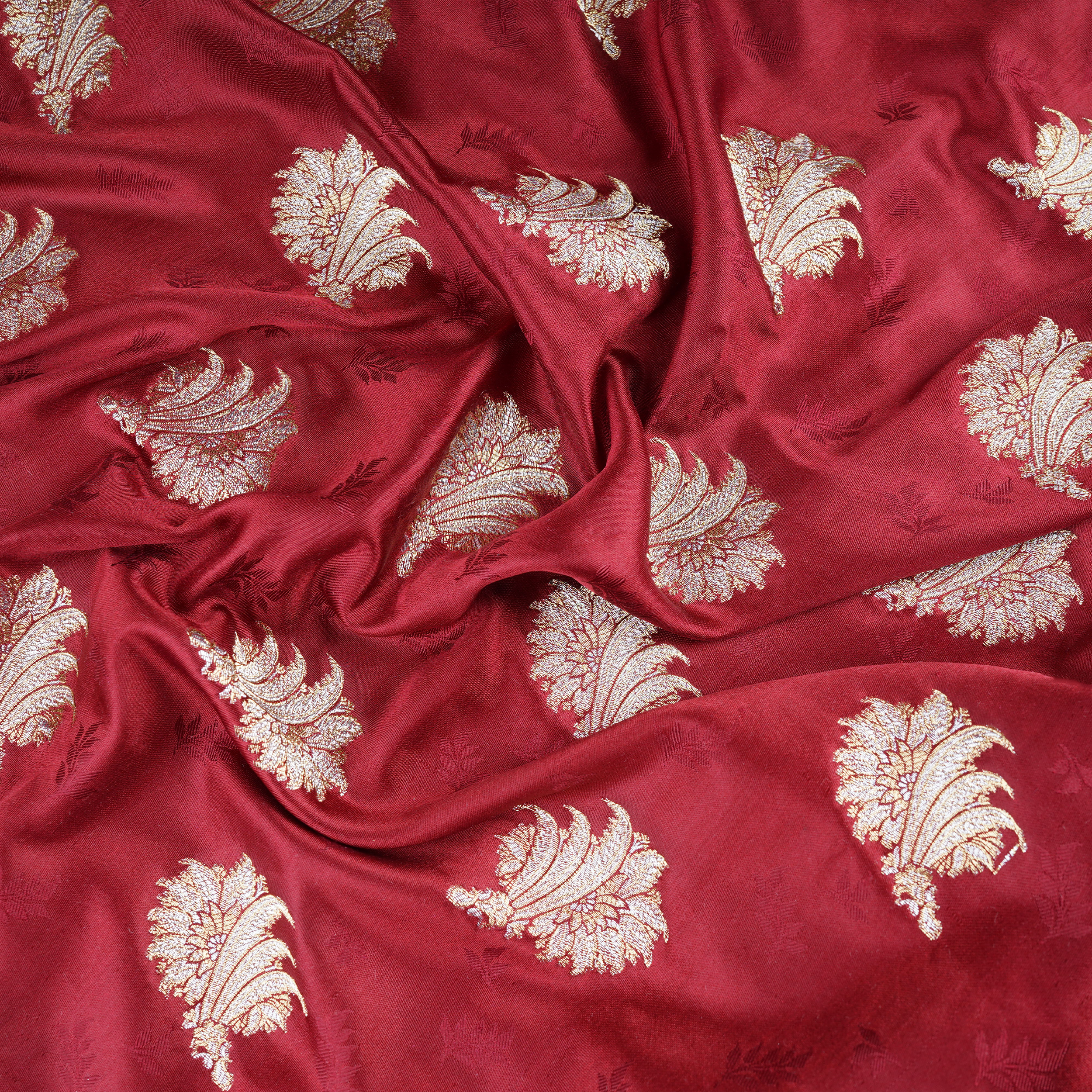 Gulzaar-e-Noor – Self Jamawar Katan Satin with Floral Buti