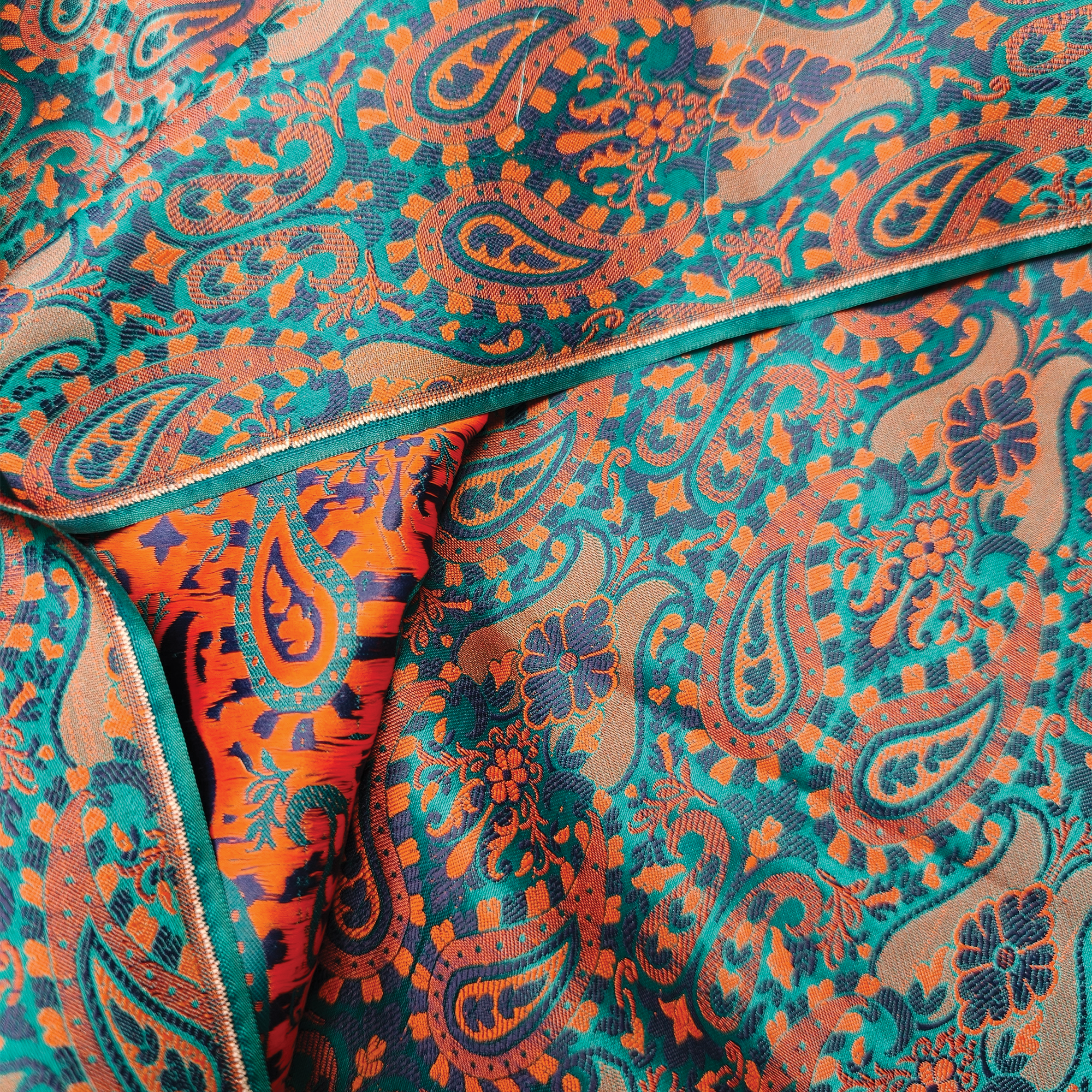 Dilkush Jamawar Satin Tehra