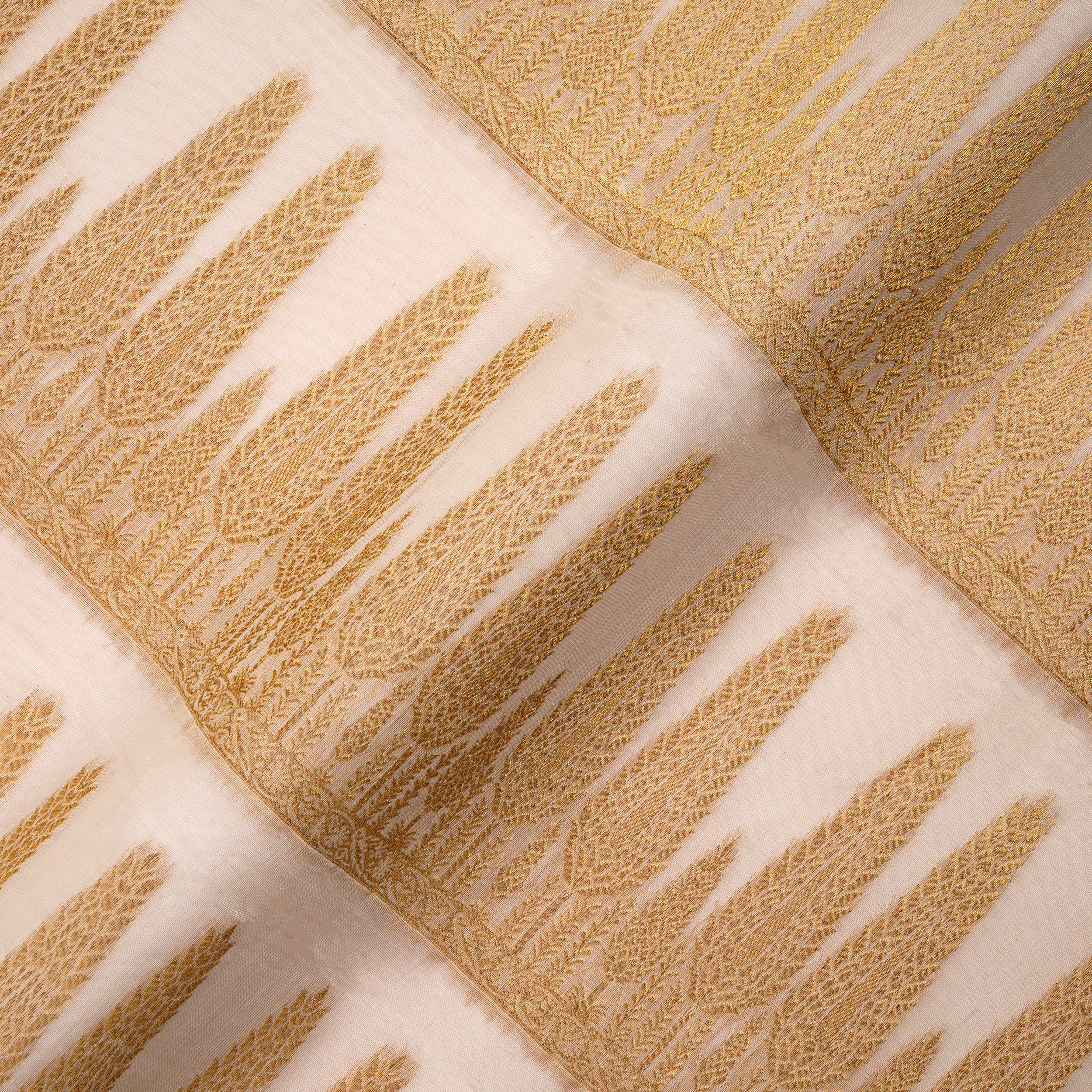 Haashiyaa – Pure Jamdani Borders