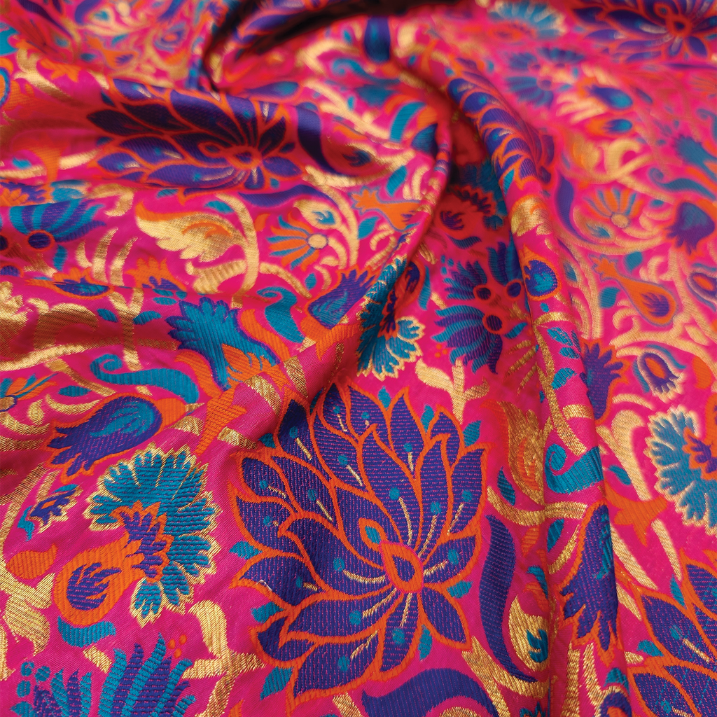 Lalzar-e-Gul – Satin Jamawar Kamkhwab with Floral Art Borders