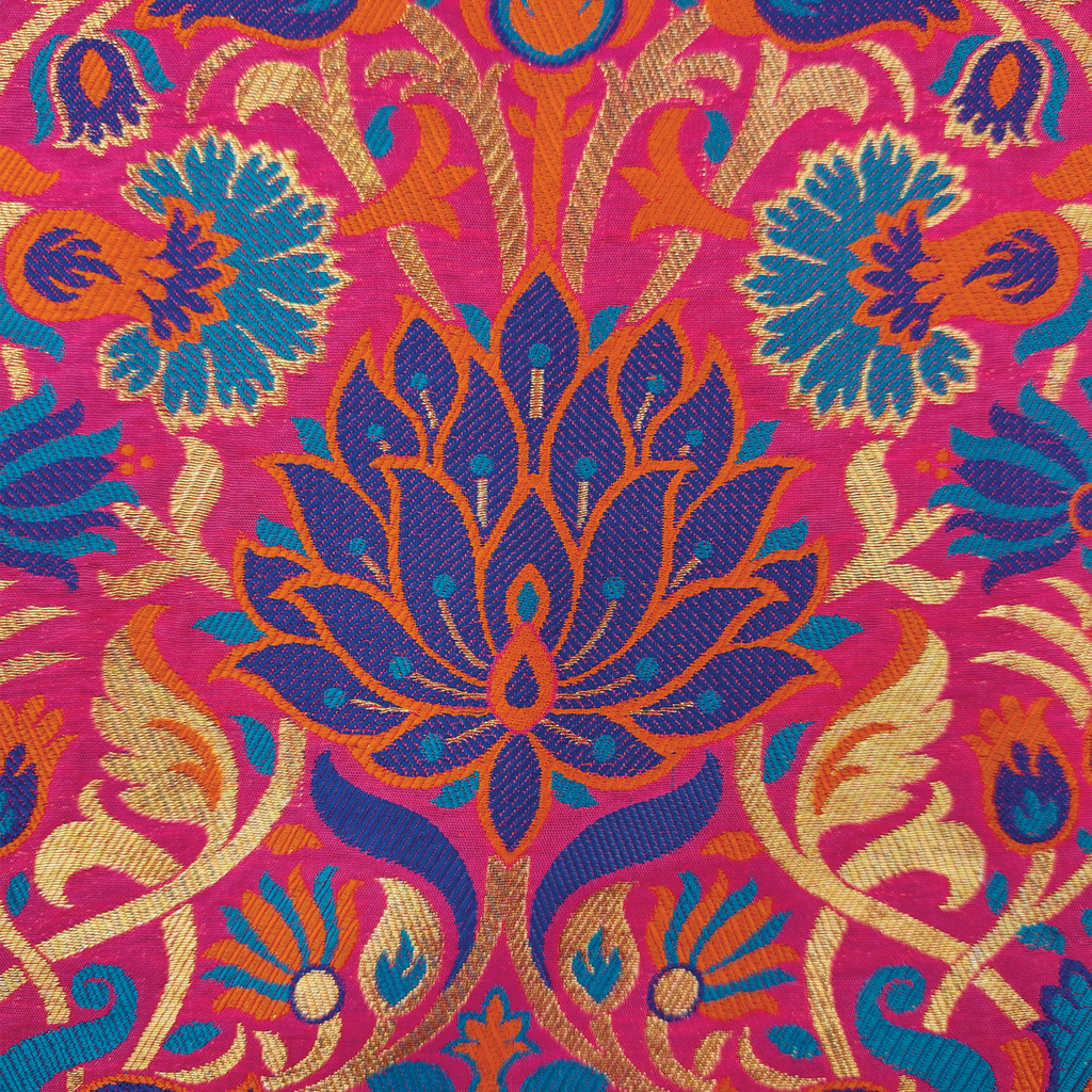 Lalzar-e-Gul – Satin Jamawar Kamkhwab with Floral Art Borders