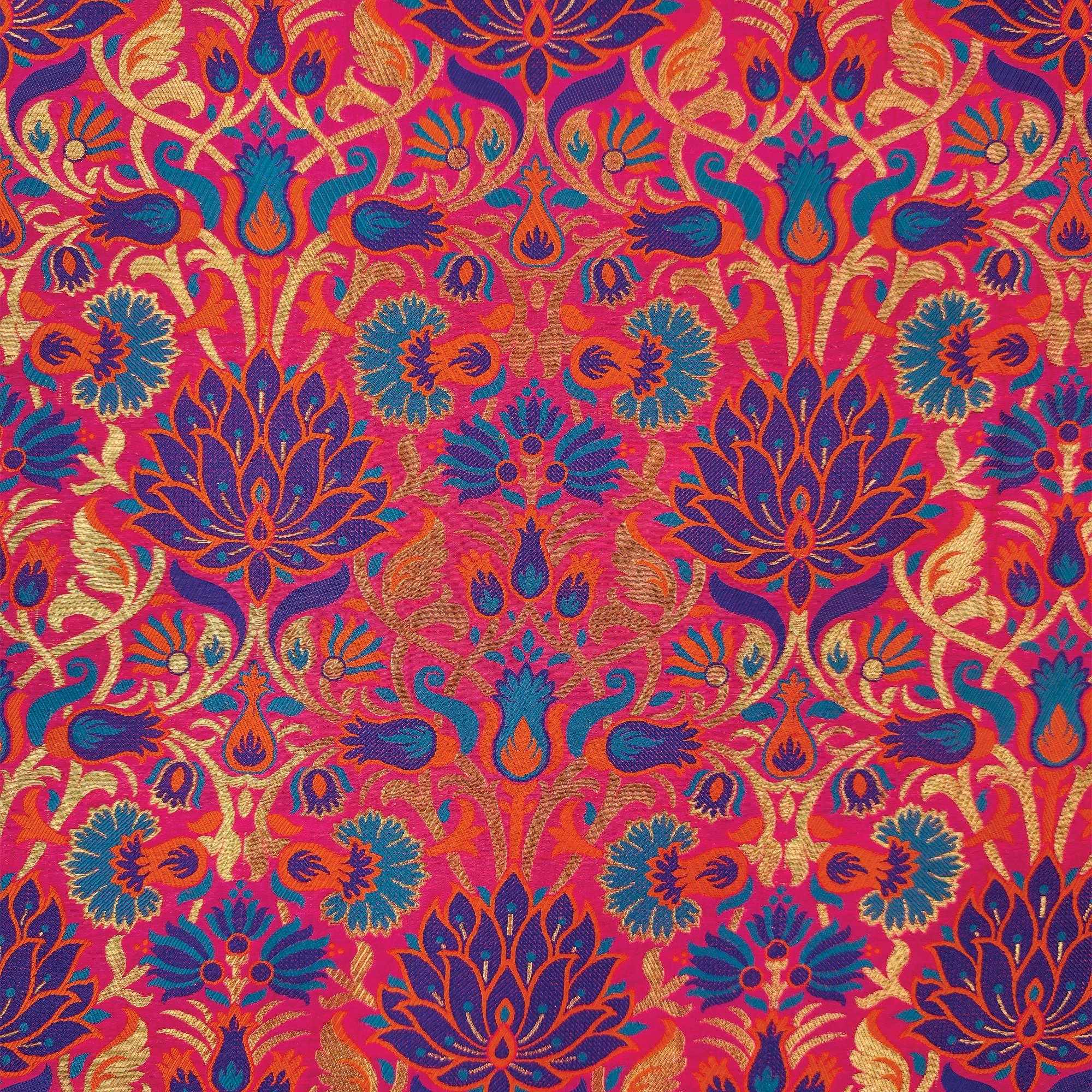 Lalzar-e-Gul – Satin Jamawar Kamkhwab with Floral Art Borders