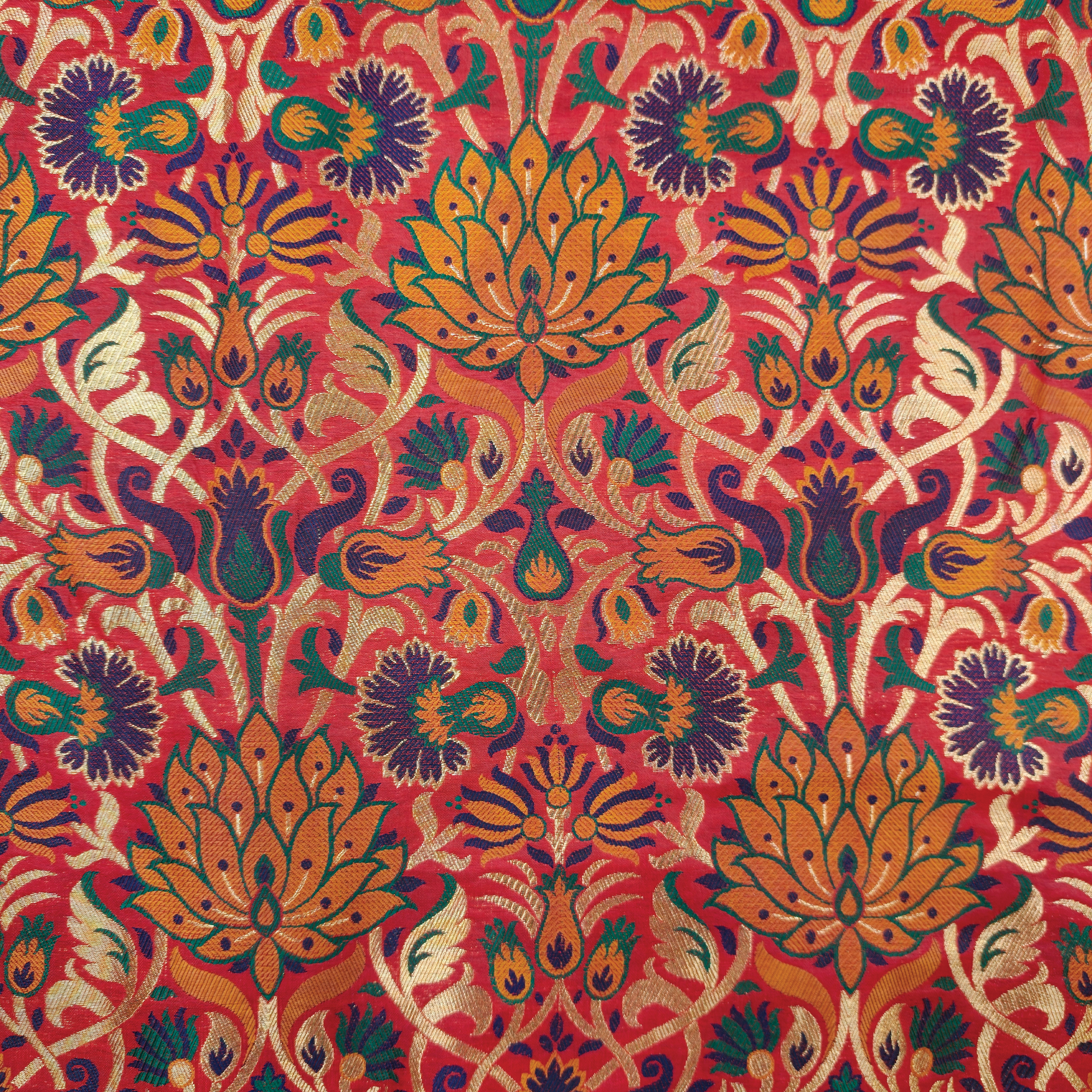 Lalzar-e-Gul – Satin Jamawar Kamkhwab with Floral Art Borders