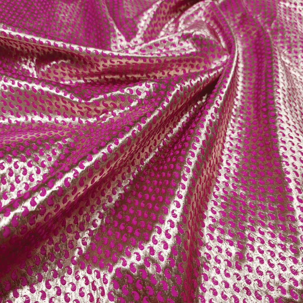 Resham-e-Benaras (Fuchsia) – Pure Indian Ghicha Silk