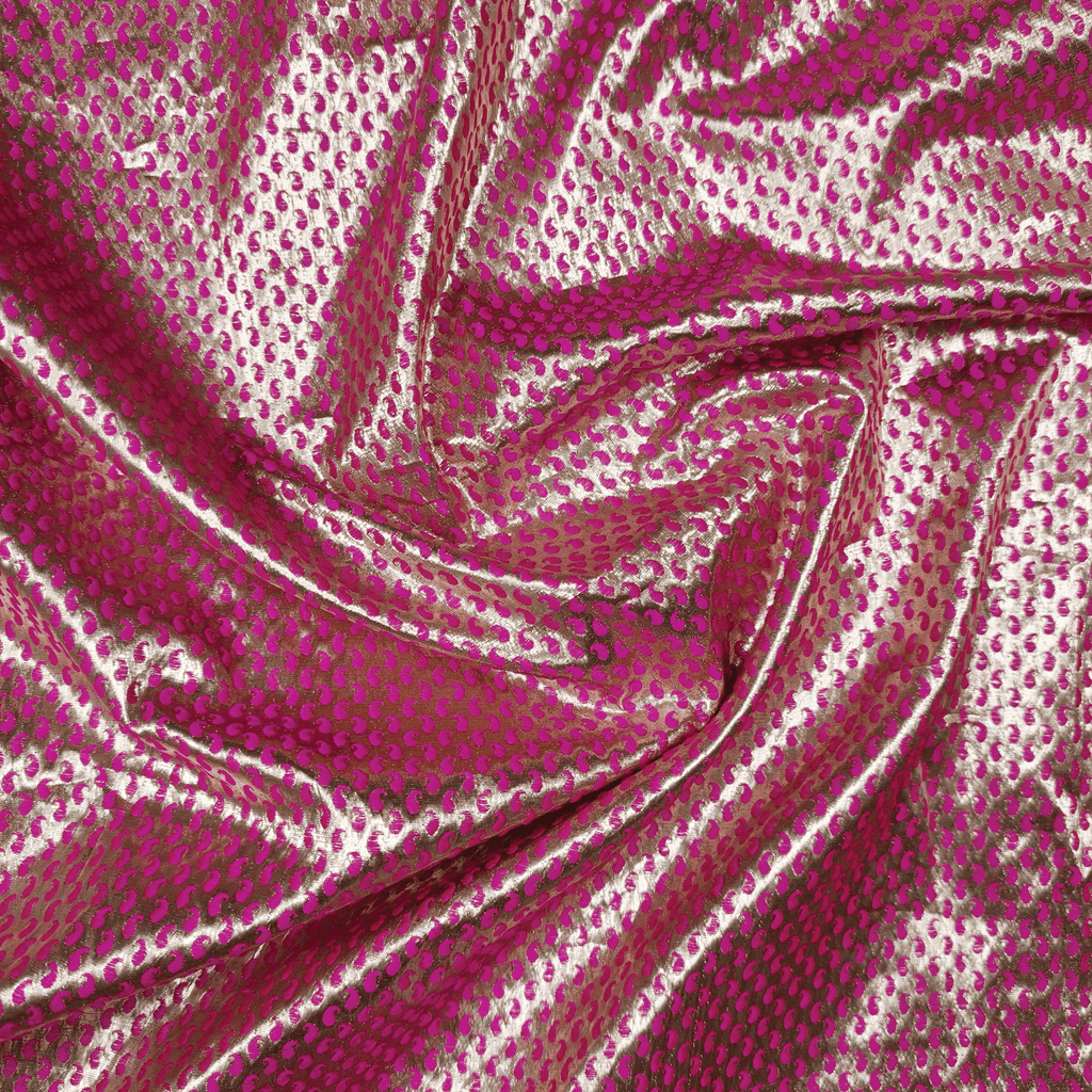 Resham-e-Benaras (Fuchsia) – Pure Indian Ghicha Silk