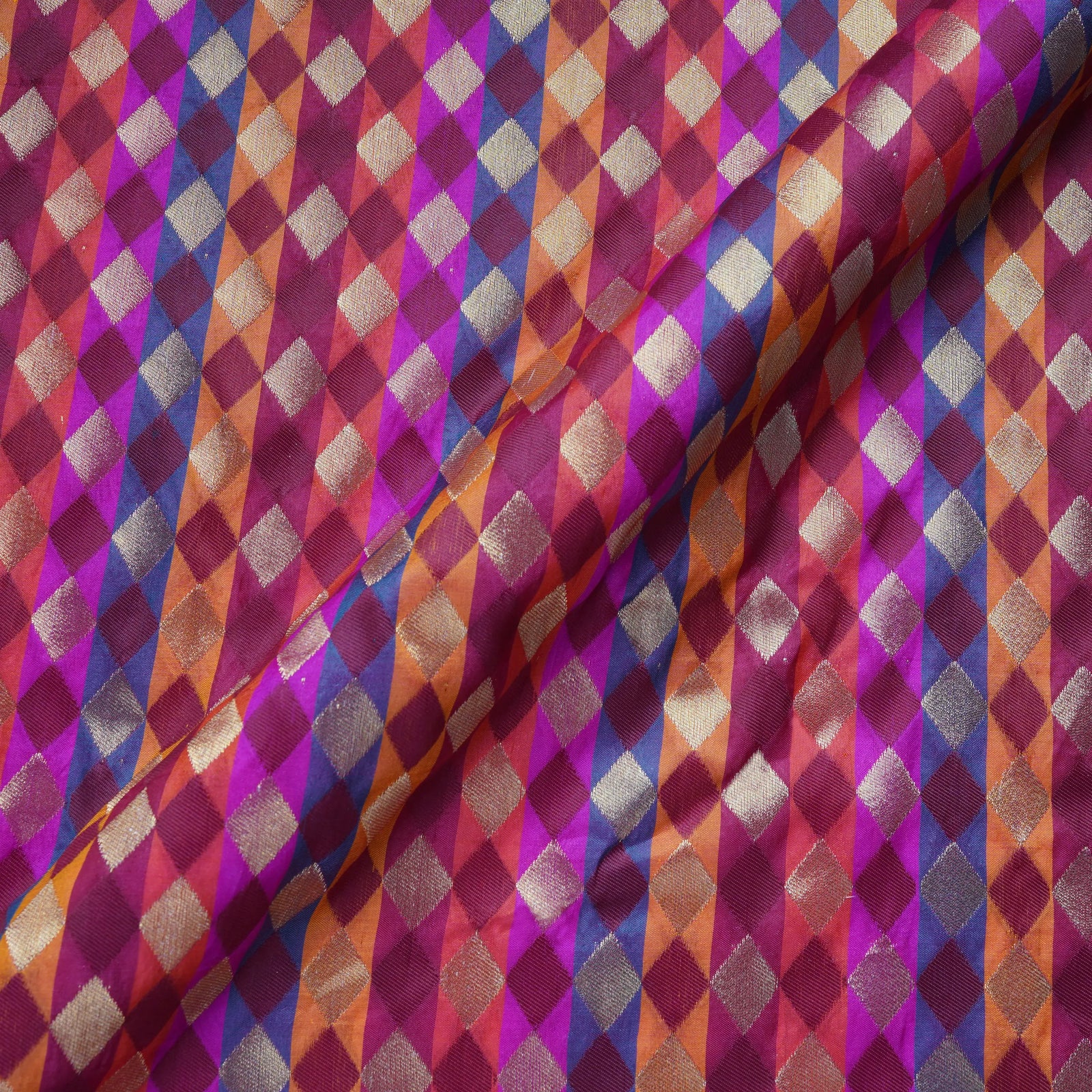 Rhombus Multi Light-Weight Poth::Zahra Maham