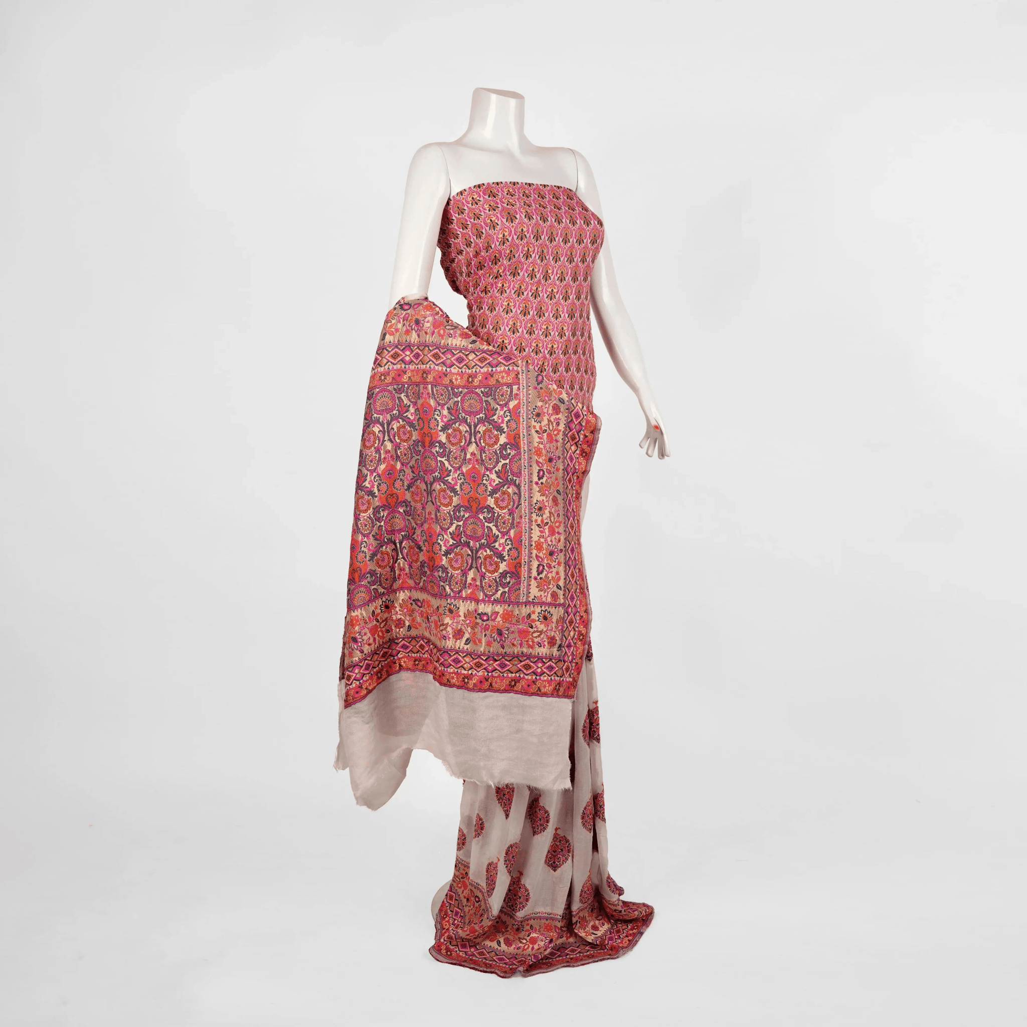 'Gulpash' Chiffon Kamkhwab Saree - Zahra Maham
